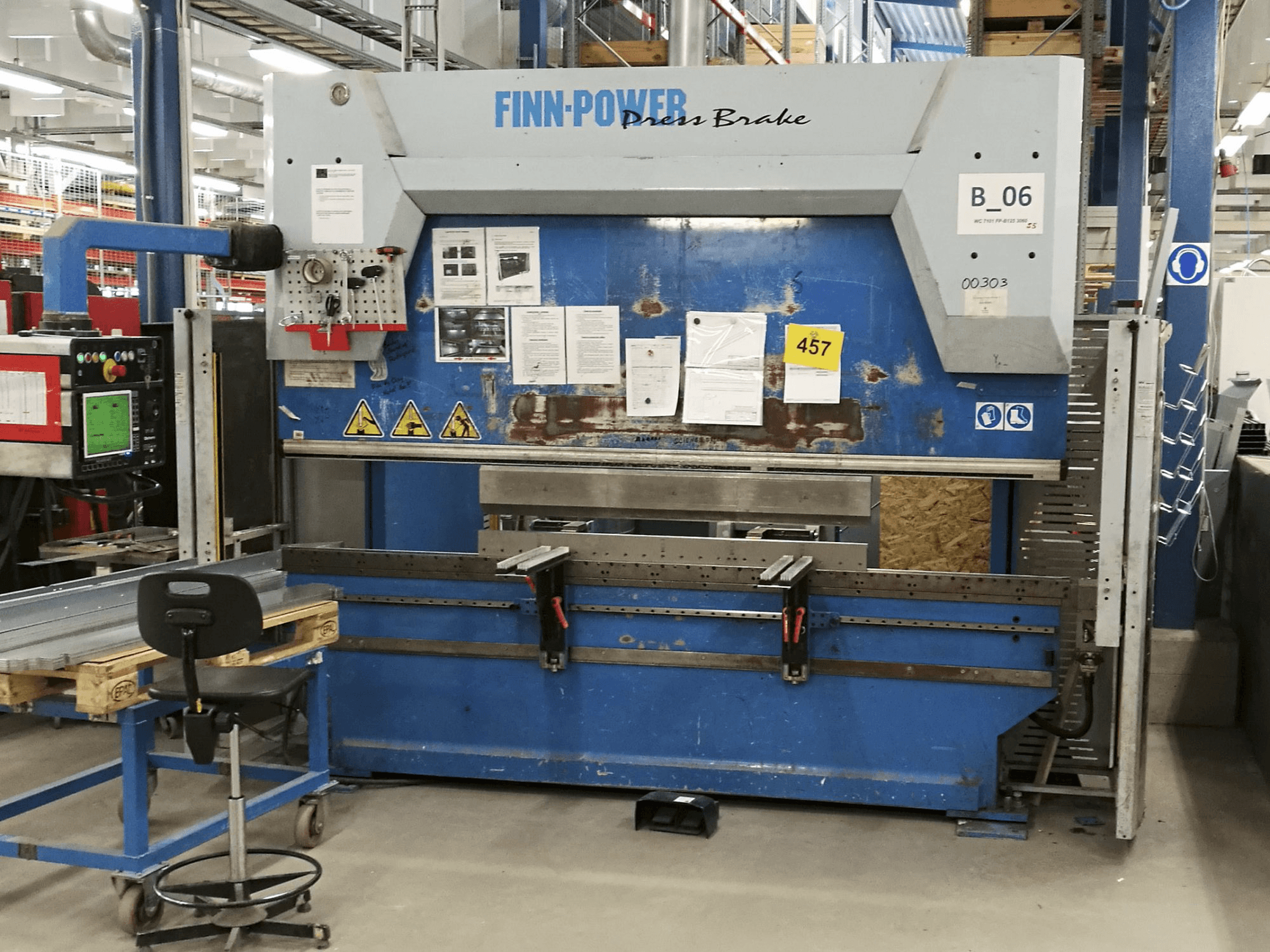 Koneen Finn-Power B 125-3060-C6W-GC Etunäkymä