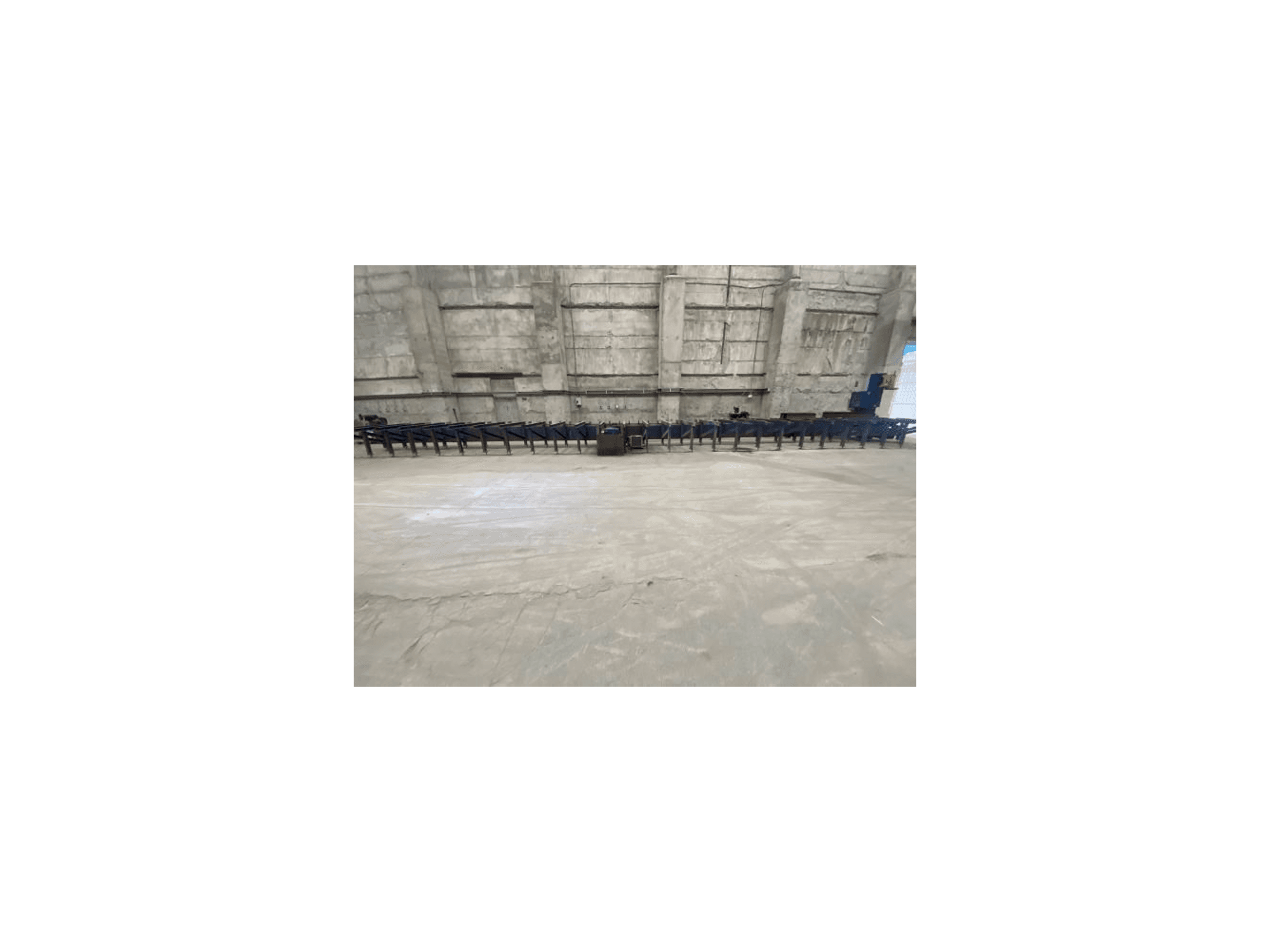 Koneen Peddinghaus Avenger MDL1000B etunäkymä