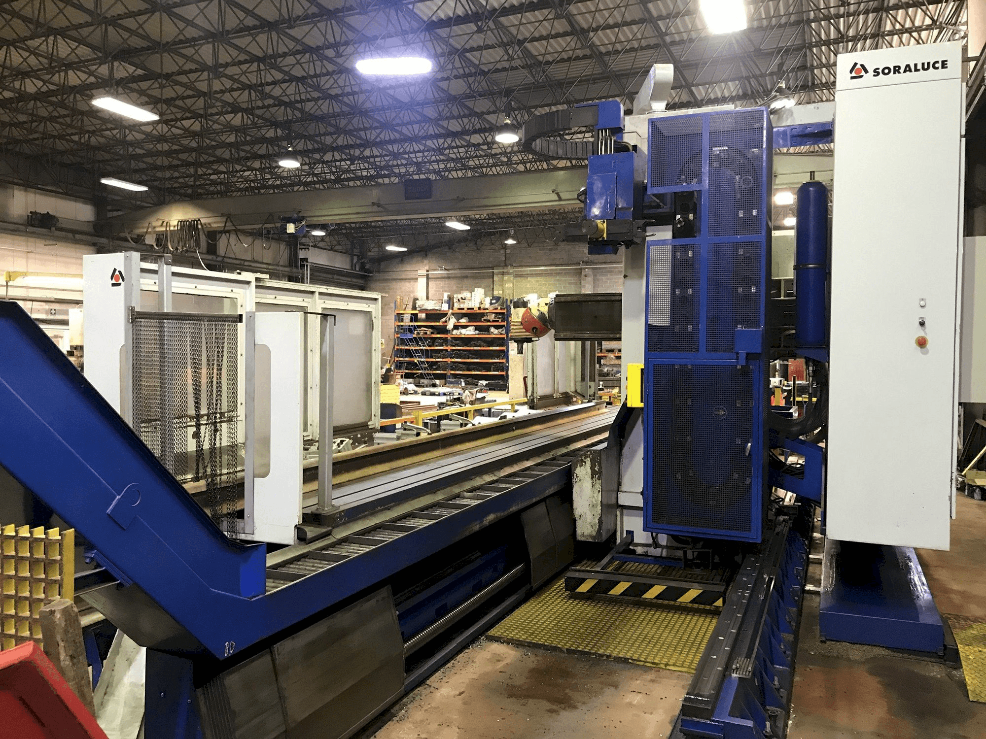 Koneen Soraluce SLP 8000 etunäkymä