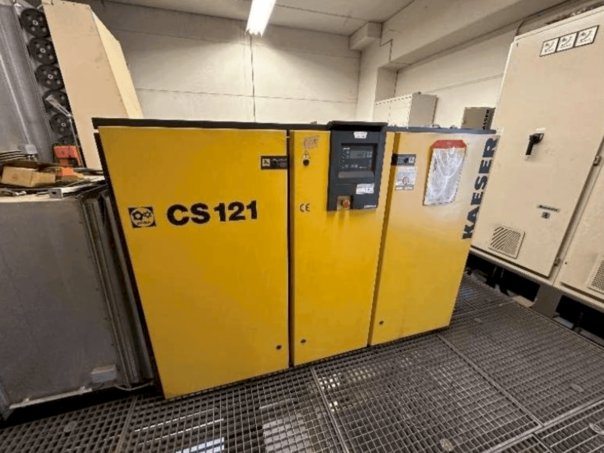 Koneen KAESER Compressor System etunäkymä