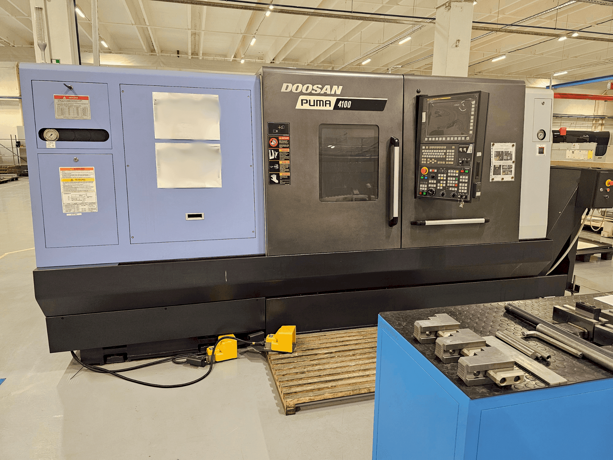 Koneen DOOSAN PUMA 4100B (2018) etunäkymä