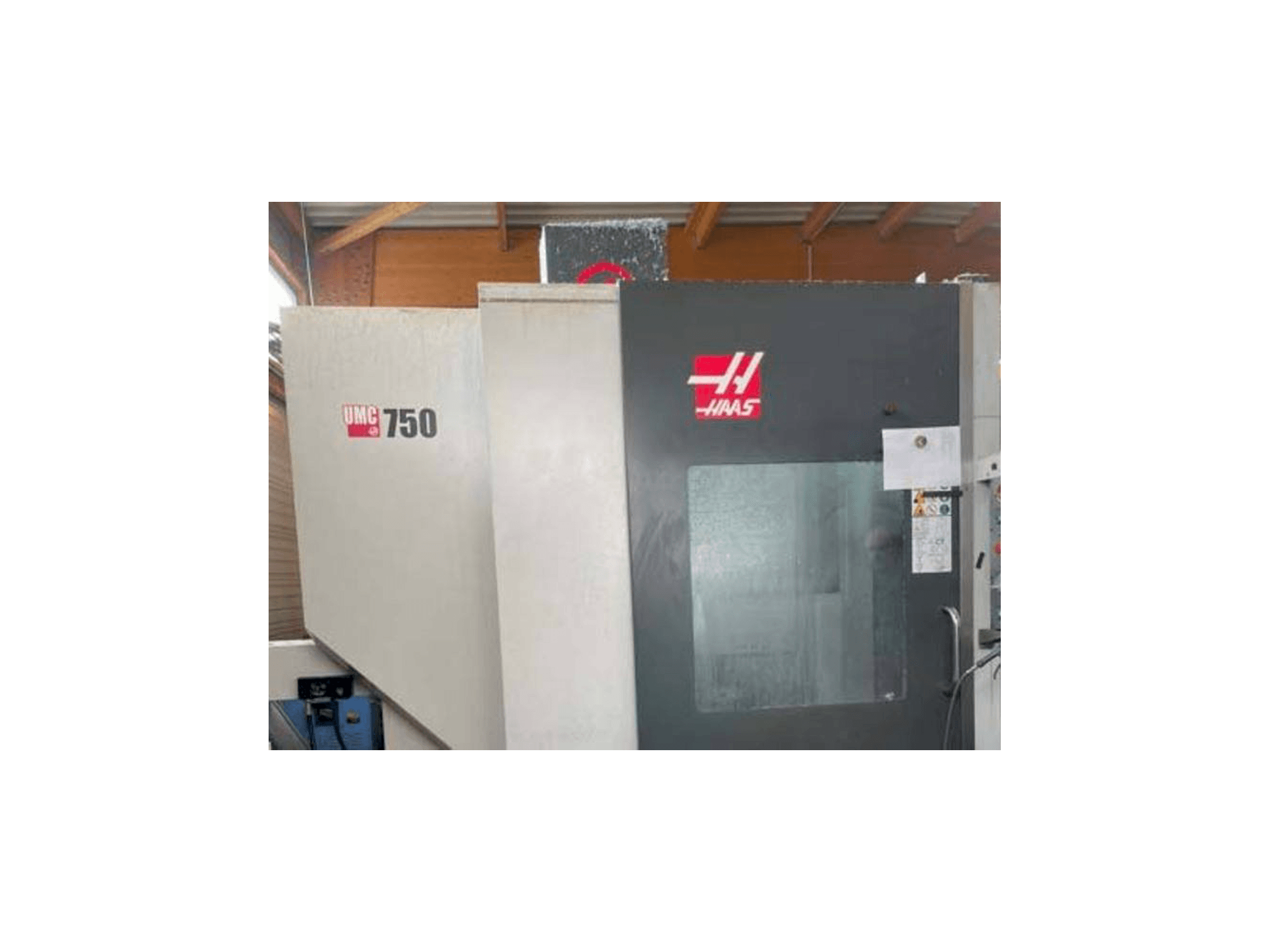 Koneen HAAS UMC 750 S etunäkymä