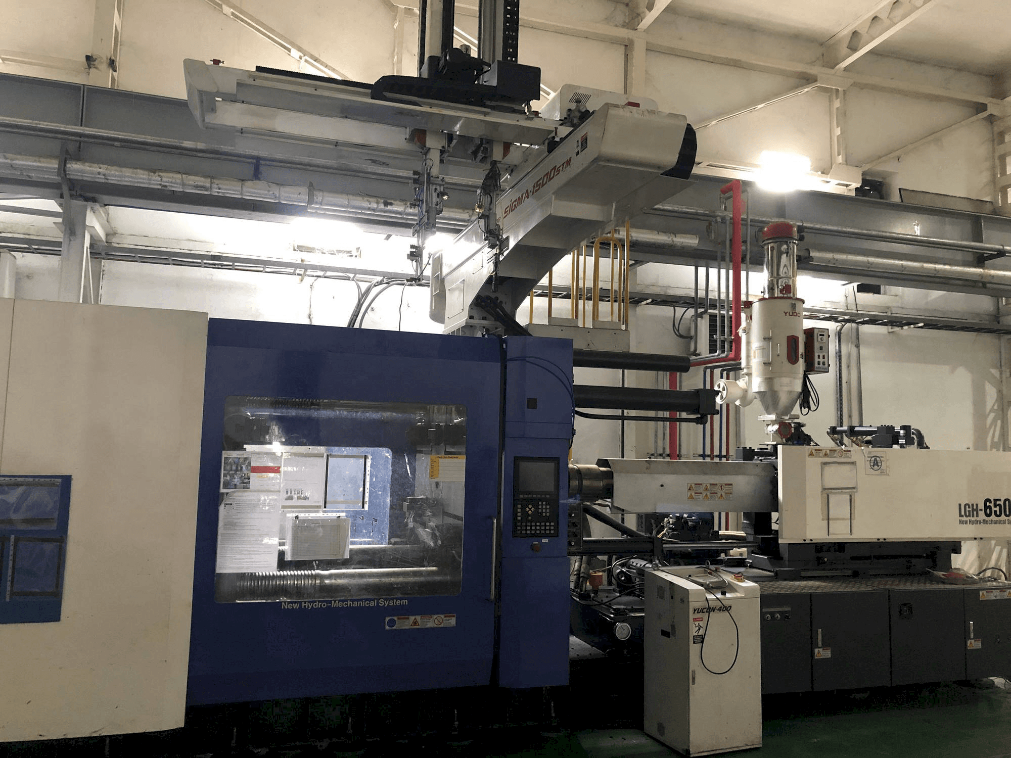 Koneen LG LGH-650M etunäkymä