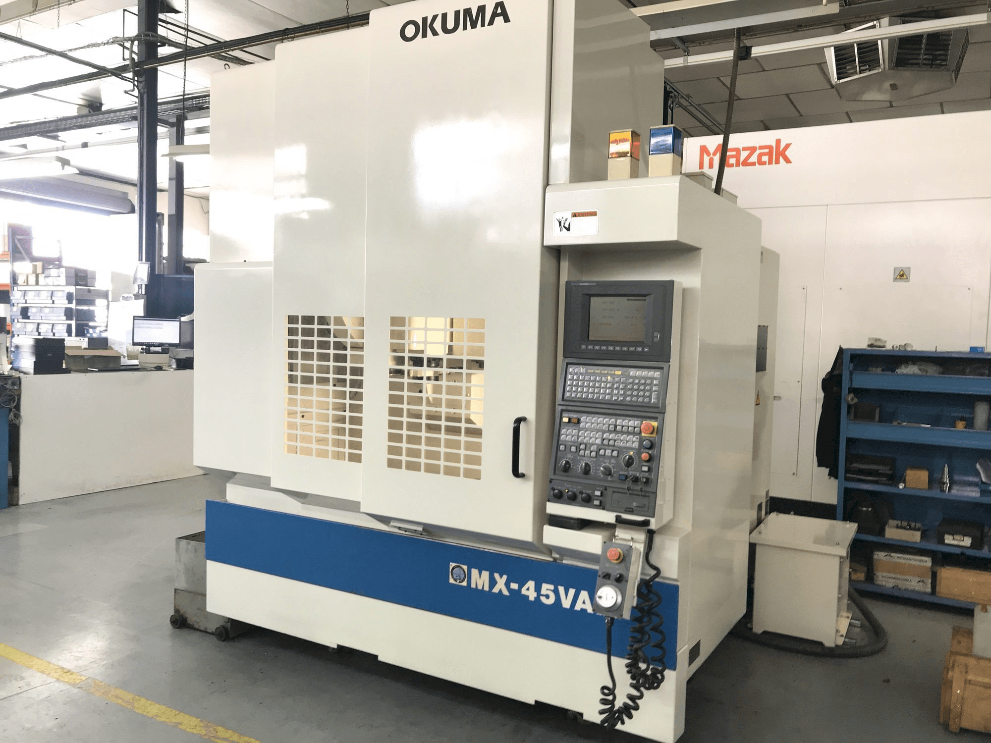 Koneen Okuma MX-45 VAE etunäkymä
