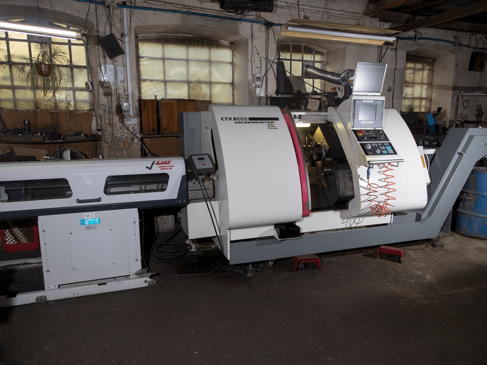 Koneen Gildemeister CTX-200 E etunäkymä
