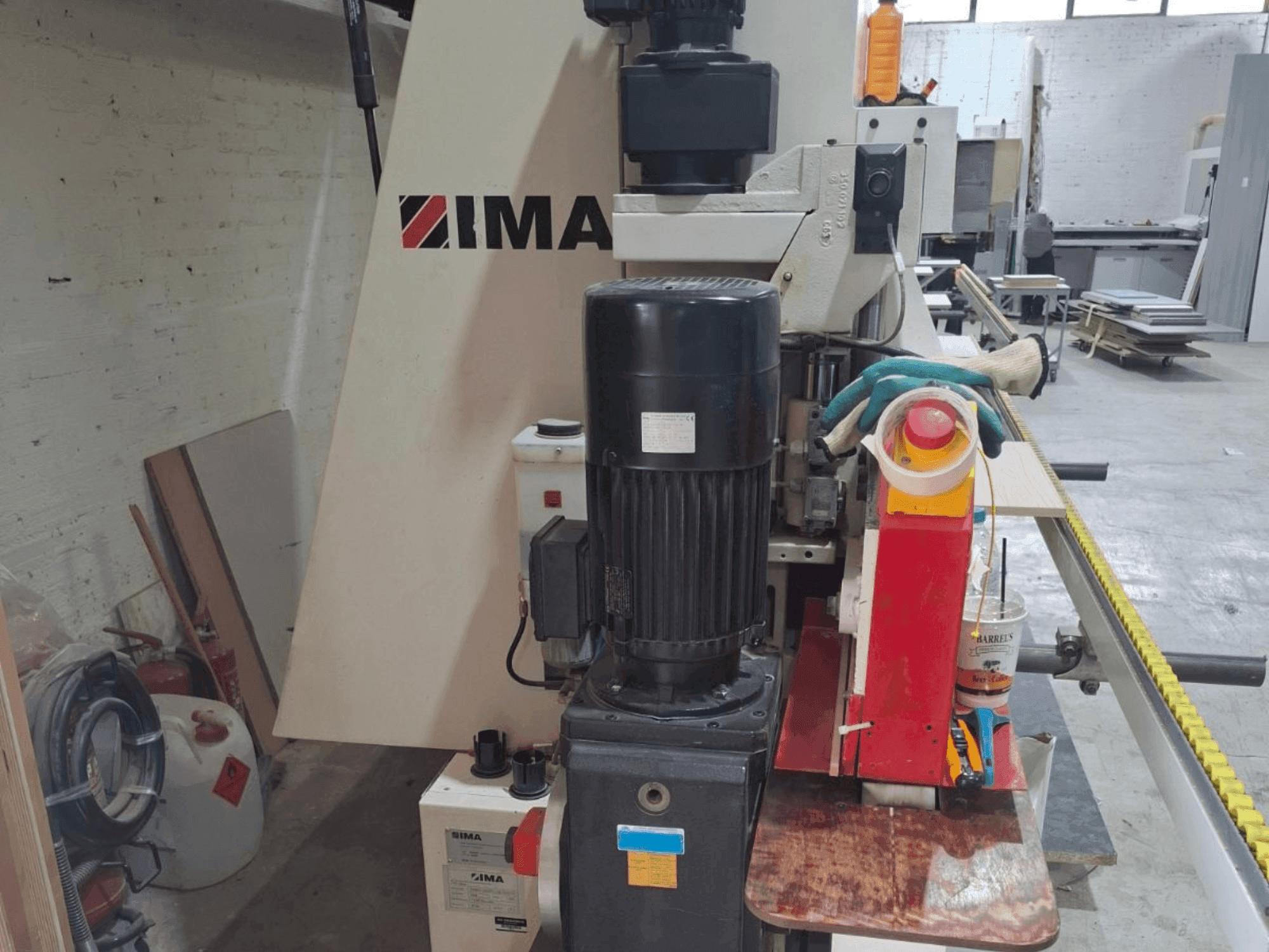 Koneen IMA NOVIMAT CONCEPT I /G80/5325/L20 etunäkymä