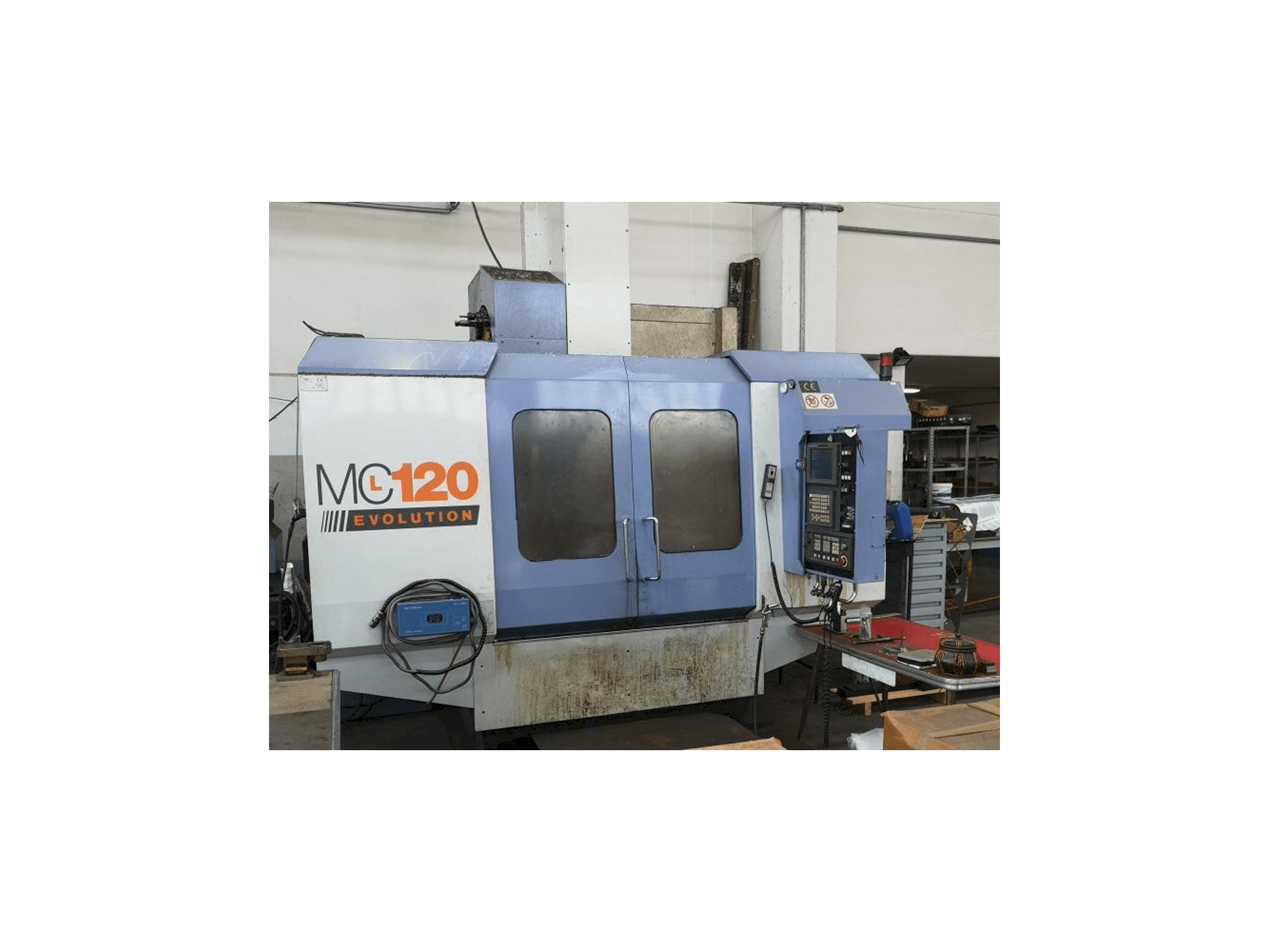 Koneen FAMUP MCL 120 AND etunäkymä