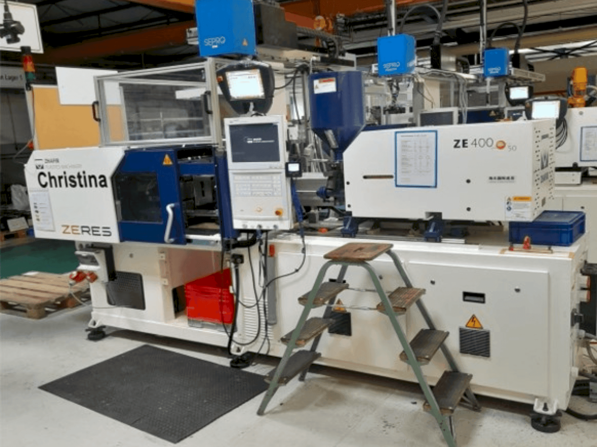 Koneen HAITIAN ZHAFIR Zeres ZE400 etunäkymä