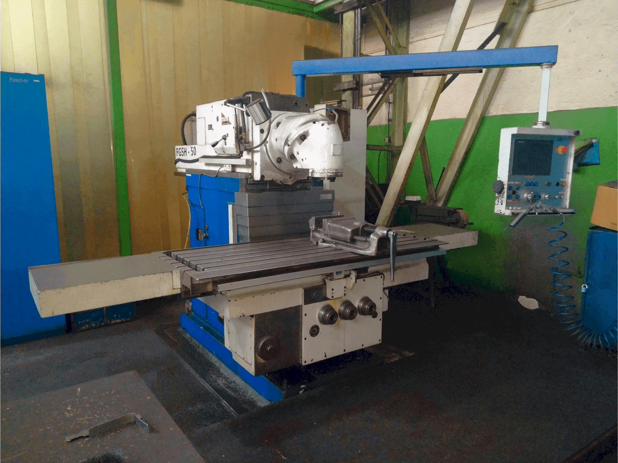 Koneen TOS FGSH 50 etunäkymä