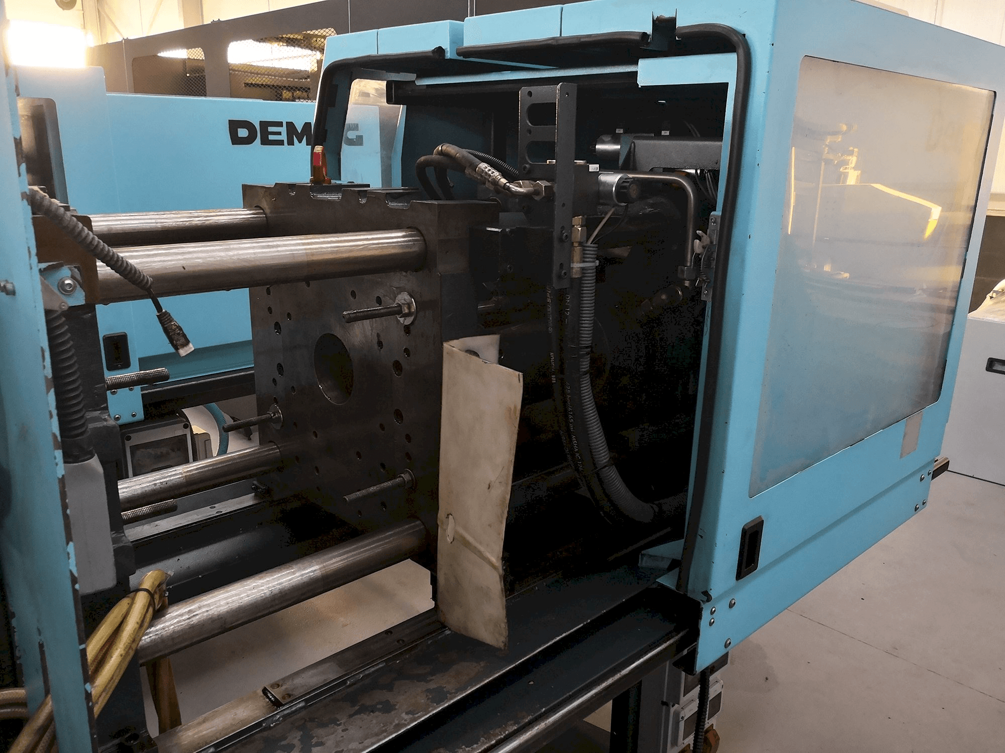 Koneen DEMAG työskentelytila Ergotech 80/400 viva