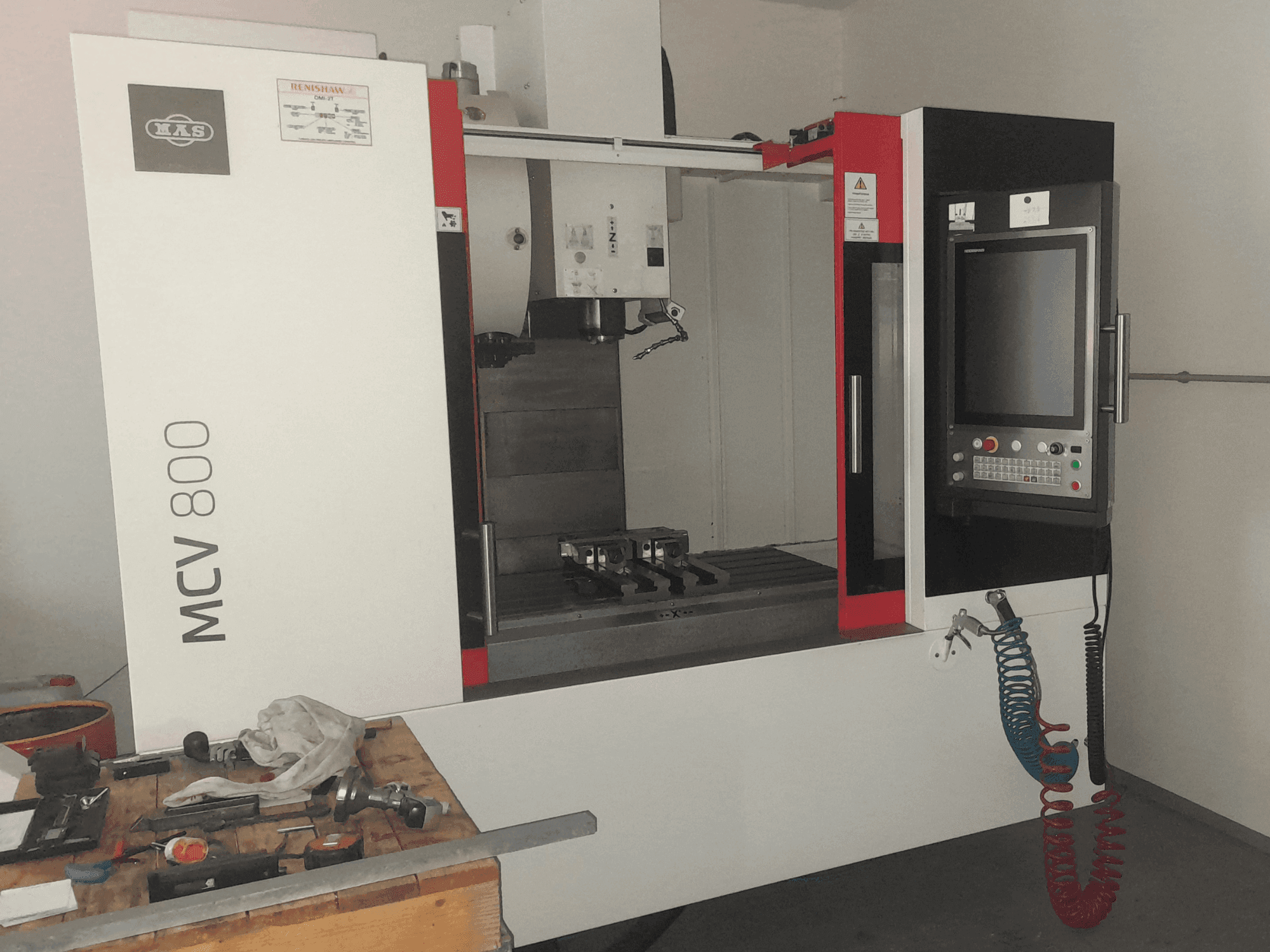 Koneen KOVOSVIT MAS MCV 800 QUICK (2022) etunäkymä