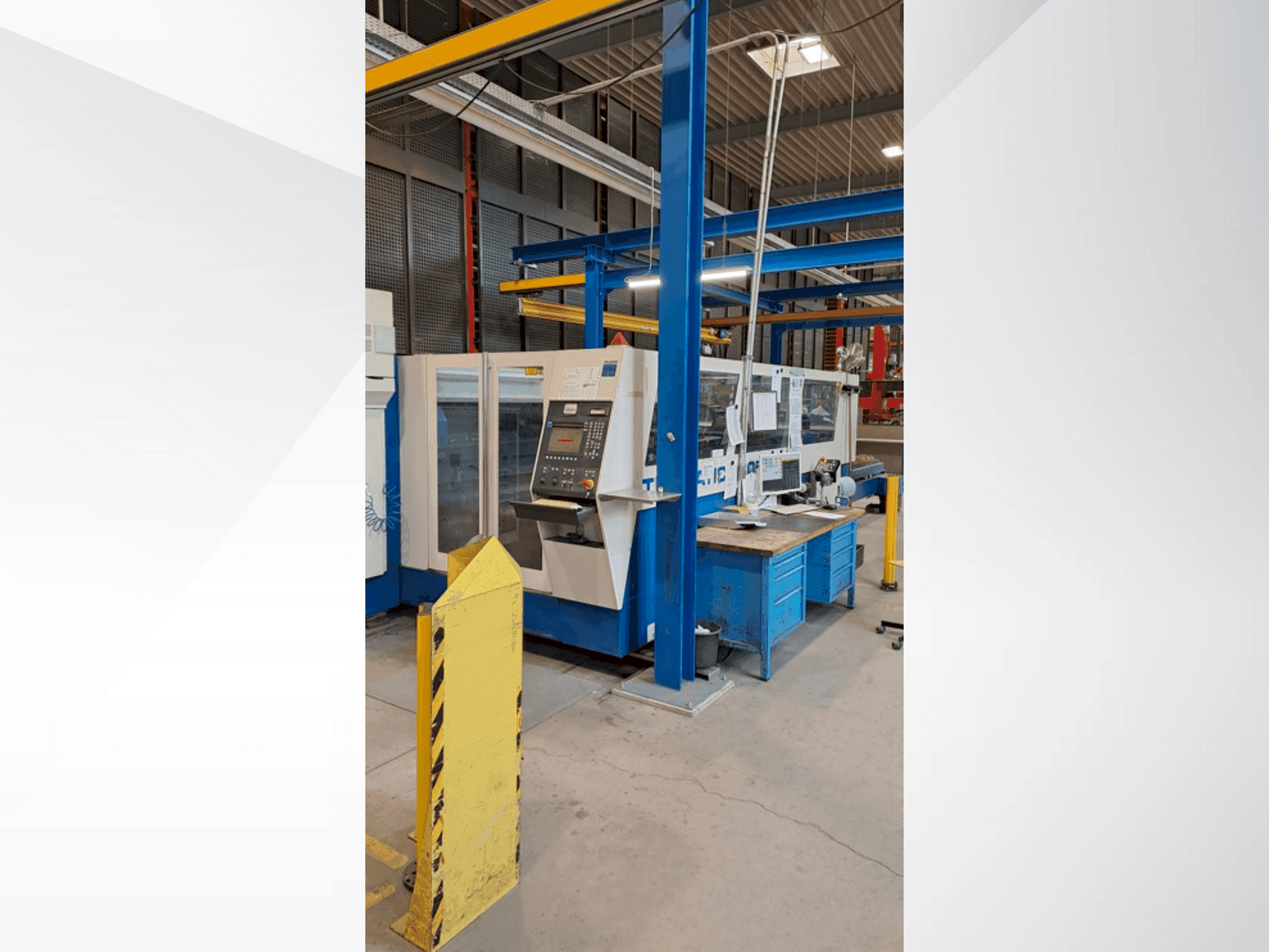 Koneen TRUMPF Trumatic L3050 etunäkymä