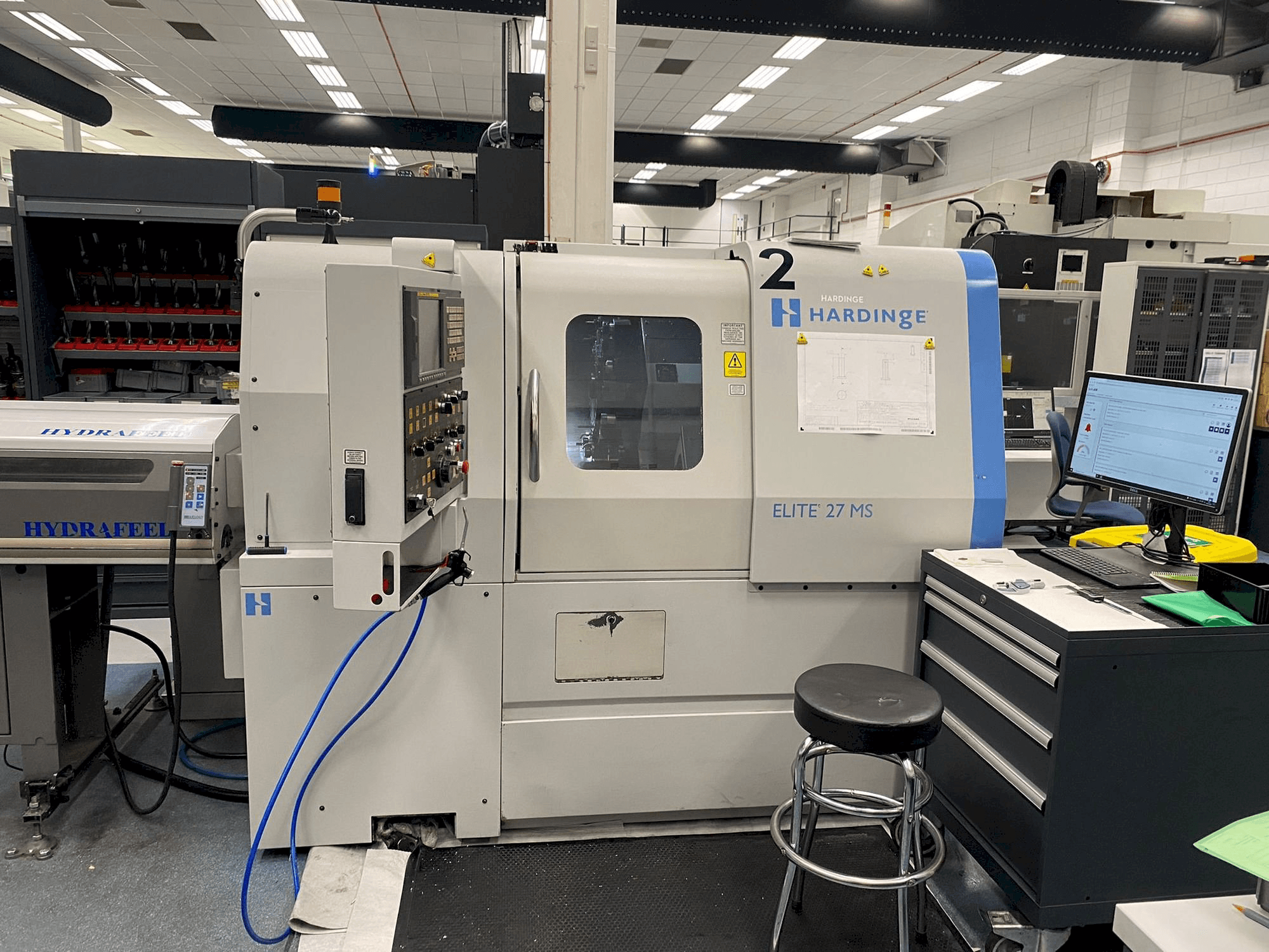 Koneen HARDINGE Elite 27MS etunäkymä