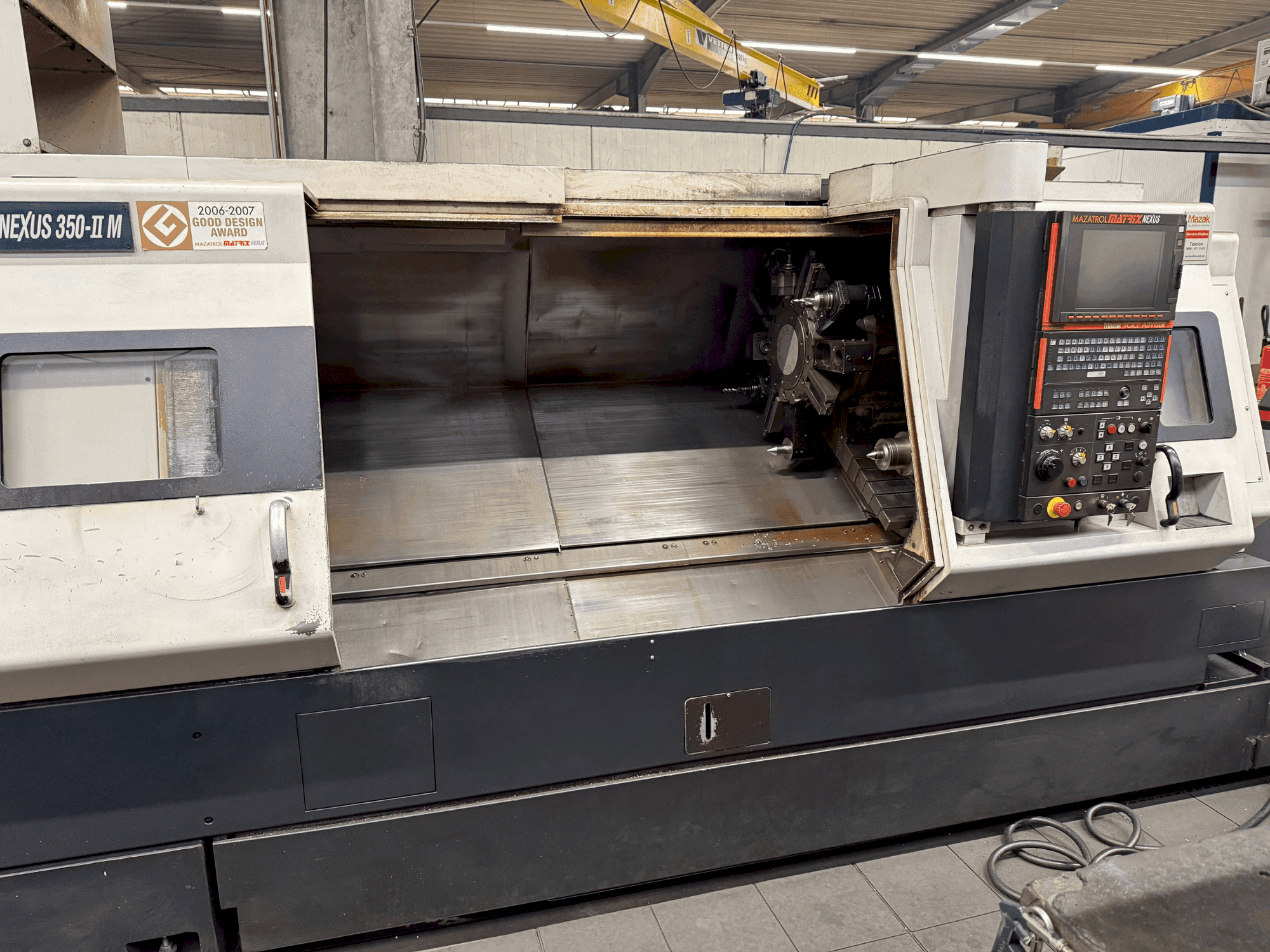 Koneen Mazak Quick Turn Nexus 350-II M etunäkymä