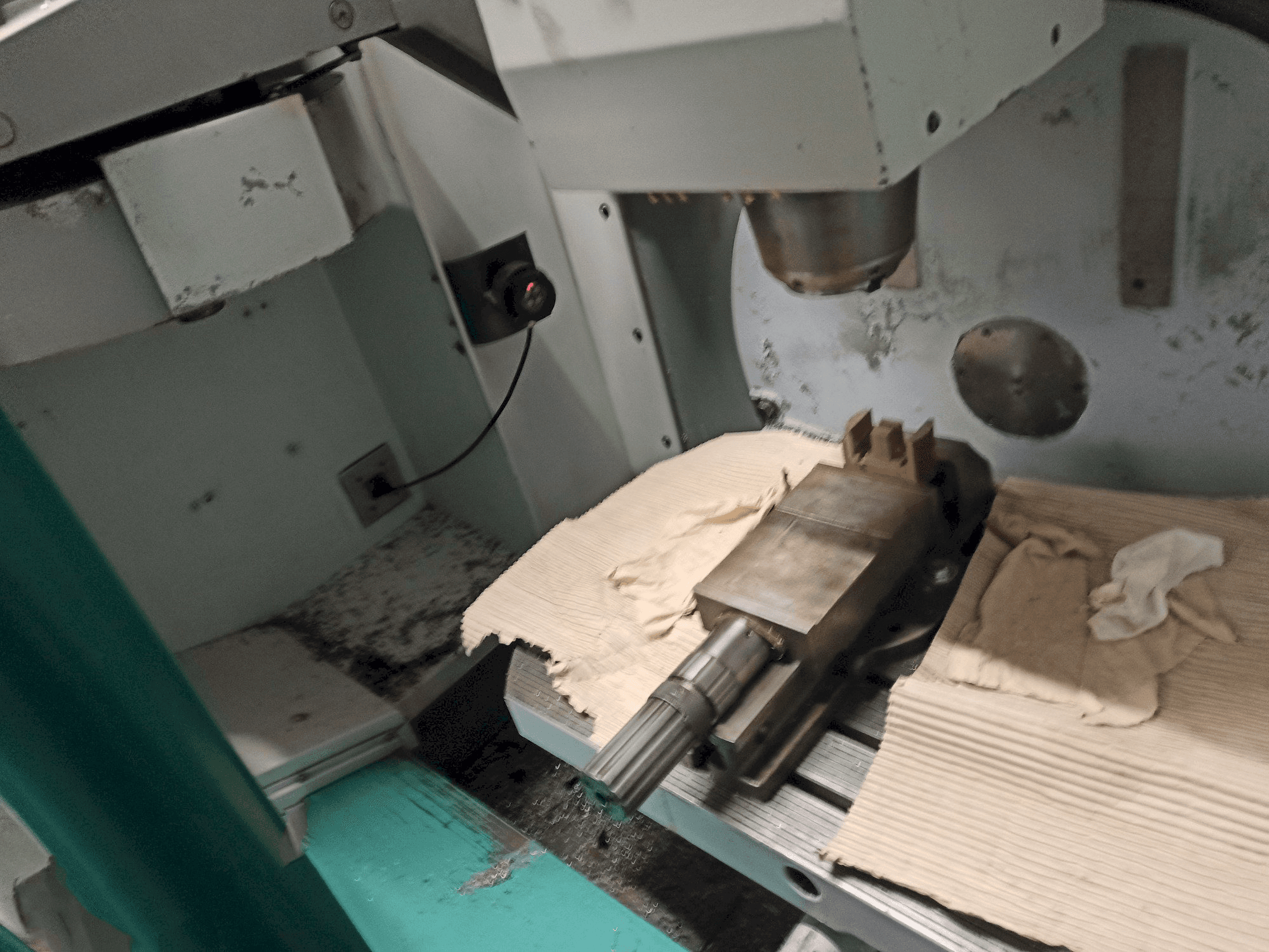 Koneen DECKEL MAHO DMU 50 T työskentelytila