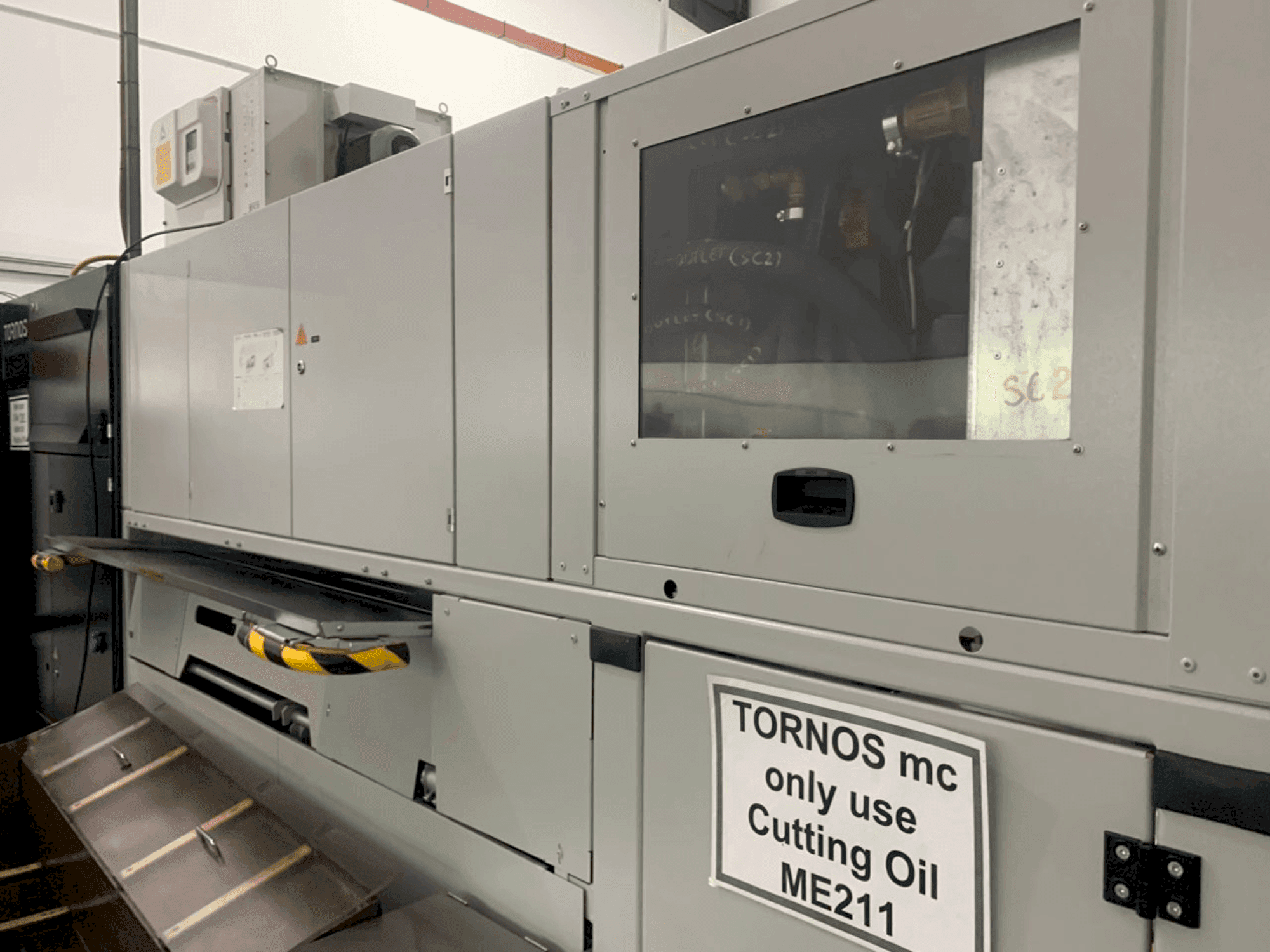 Koneen TORNOS MultiSwiss 6x16 etunäkymä