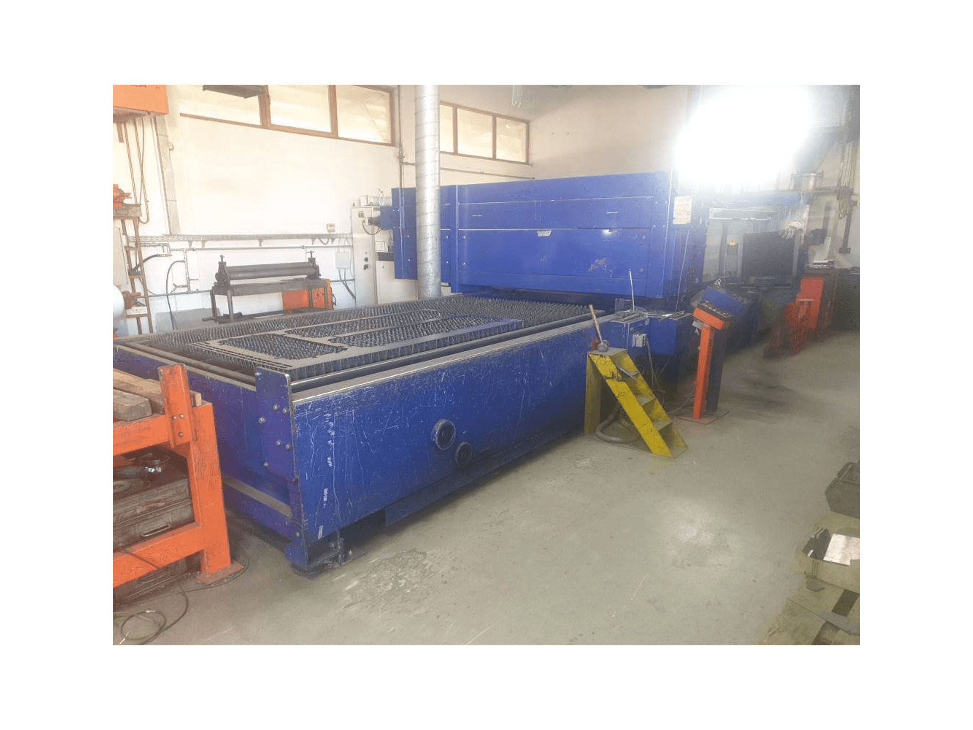 Koneen Bystronic ByStar 3015 etunäkymä