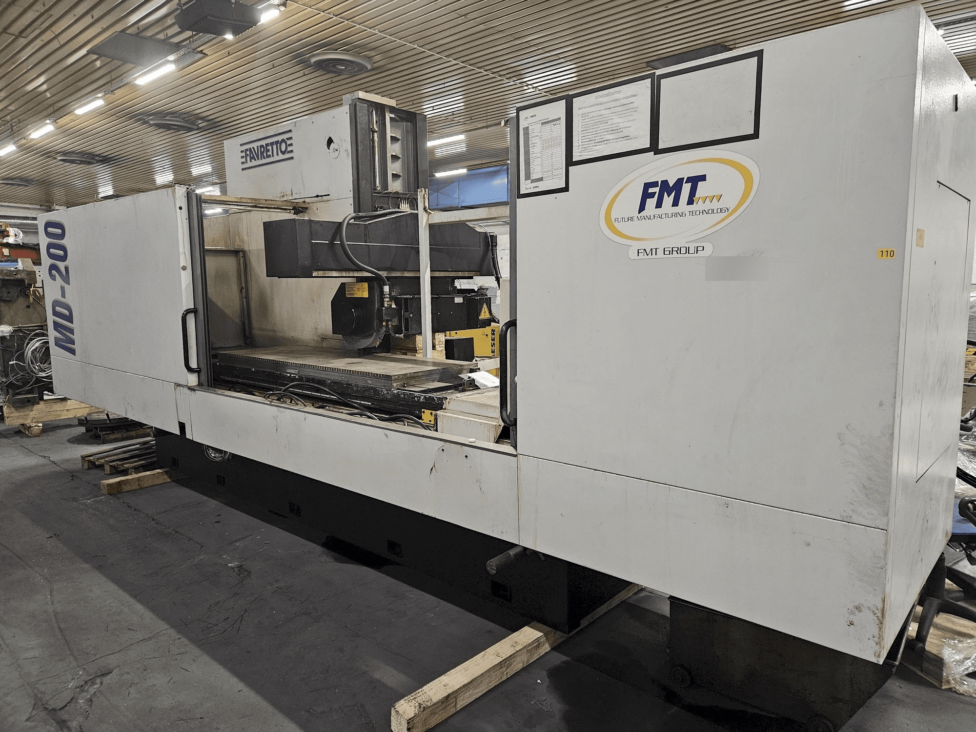Koneen FAVRETTO MD 200 etunäkymä