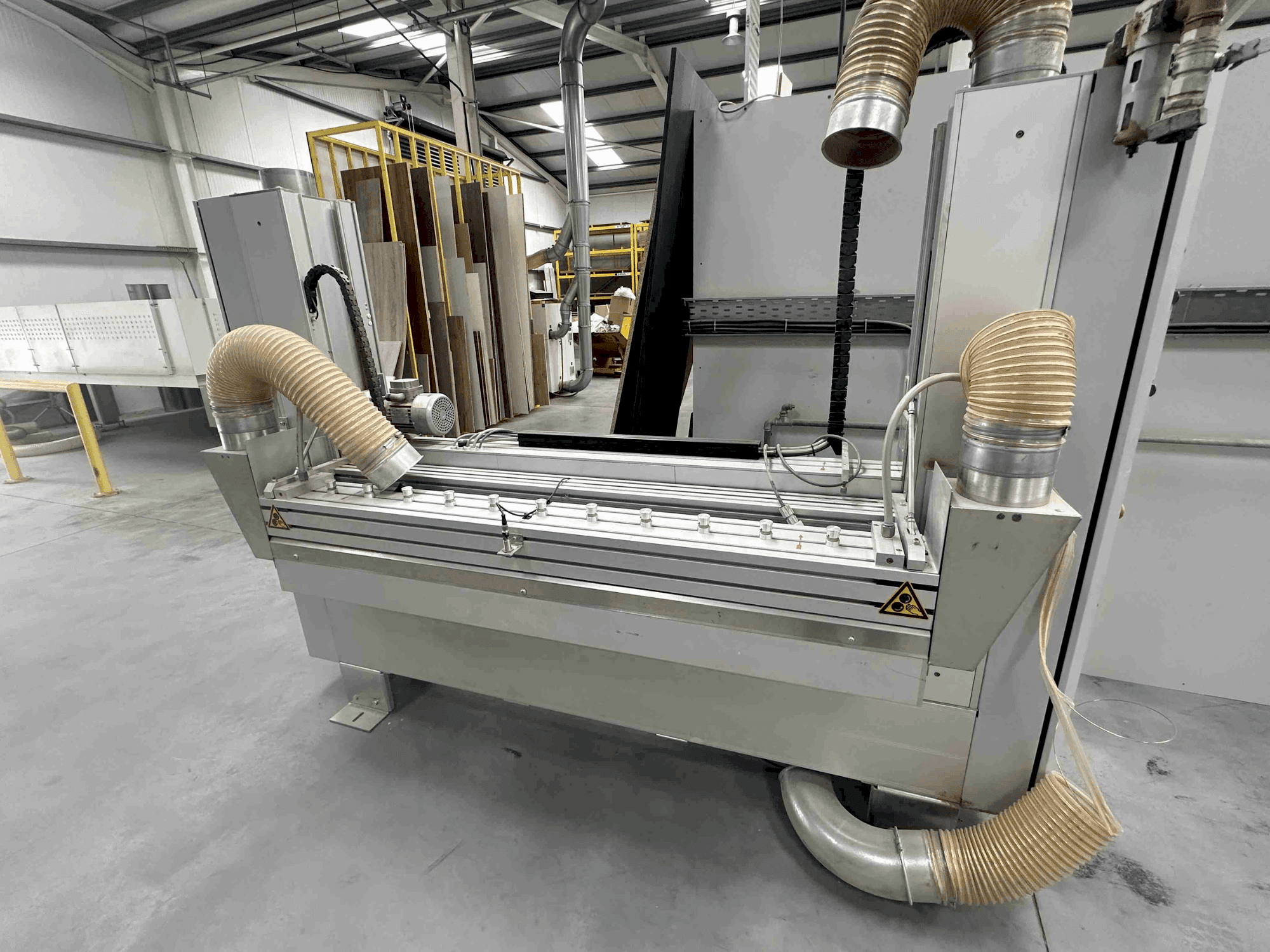 Koneen WANDRES CF05/1500 etunäkymä