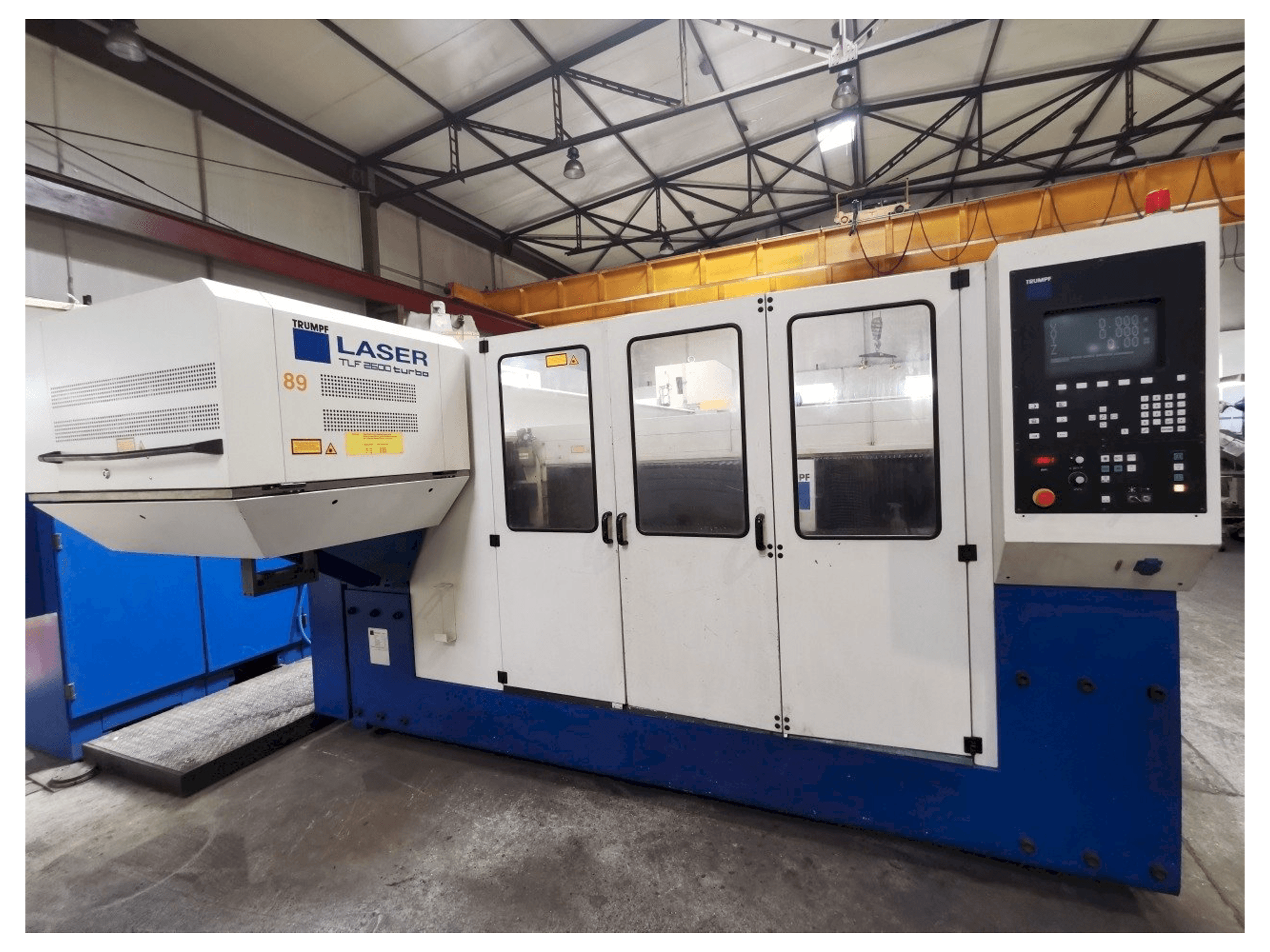 Koneen Trumpf Trumatic L 4030 etunäkymä