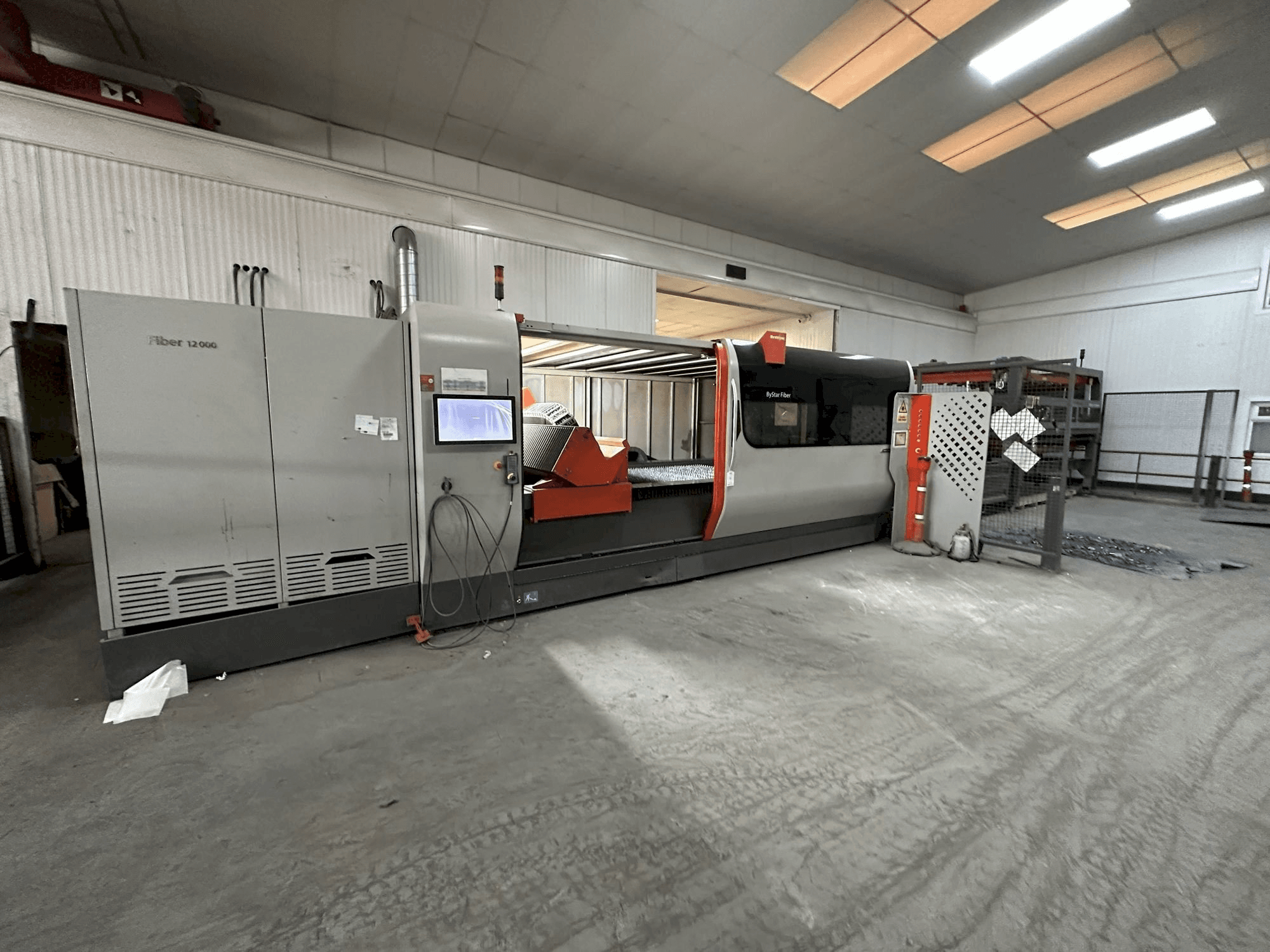 Koneen Bystronic Bystar 3015 12KW Fiber etunäkymä