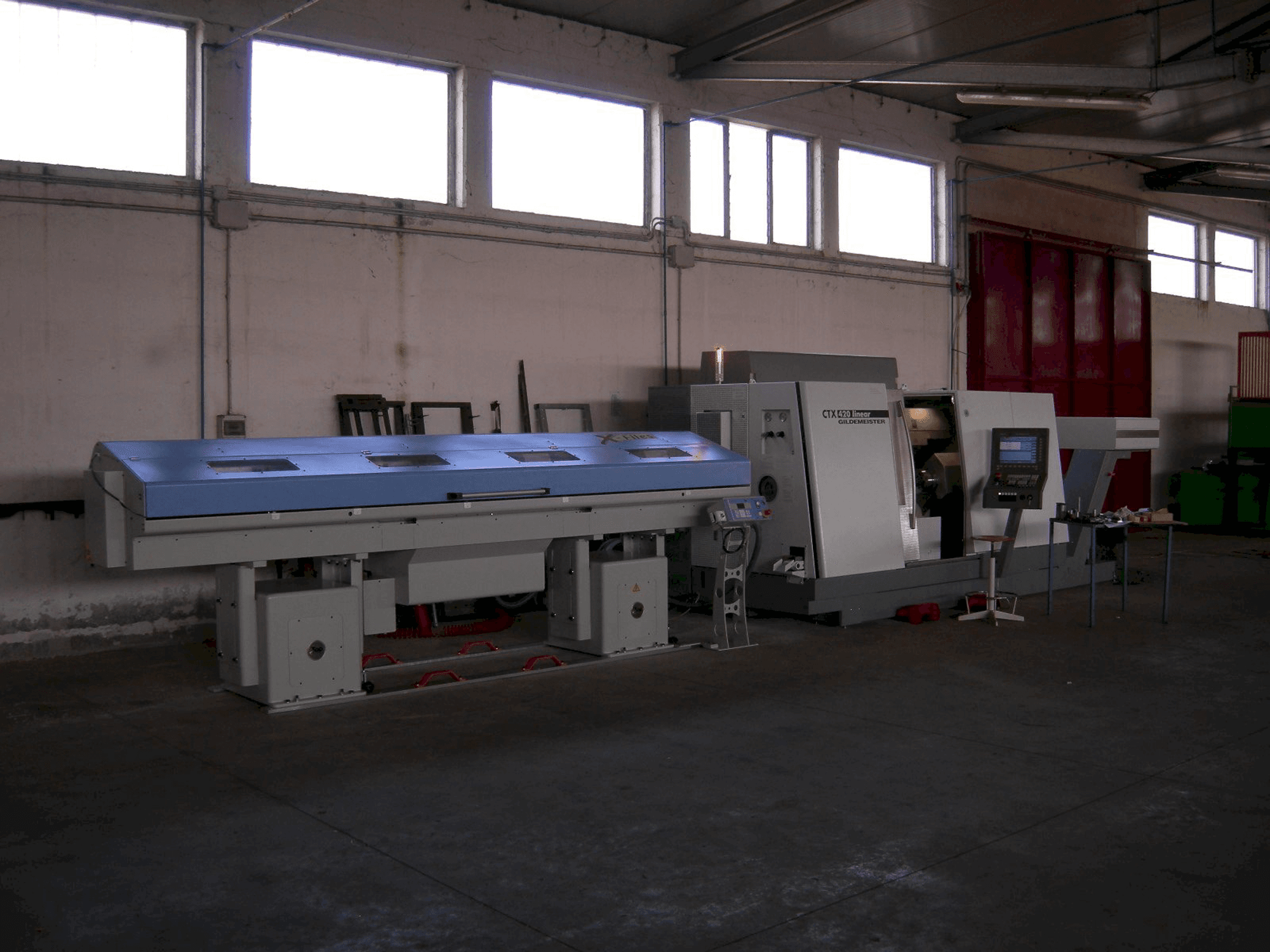 Koneen Gildemeister CTX 420 V6 linear etunäkymä