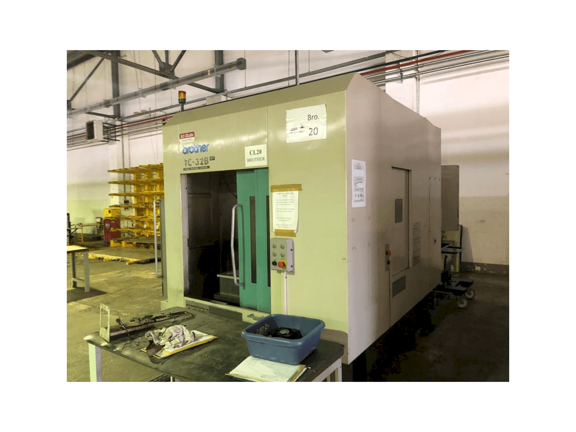 Koneen Brother TC 32B etunäkymä