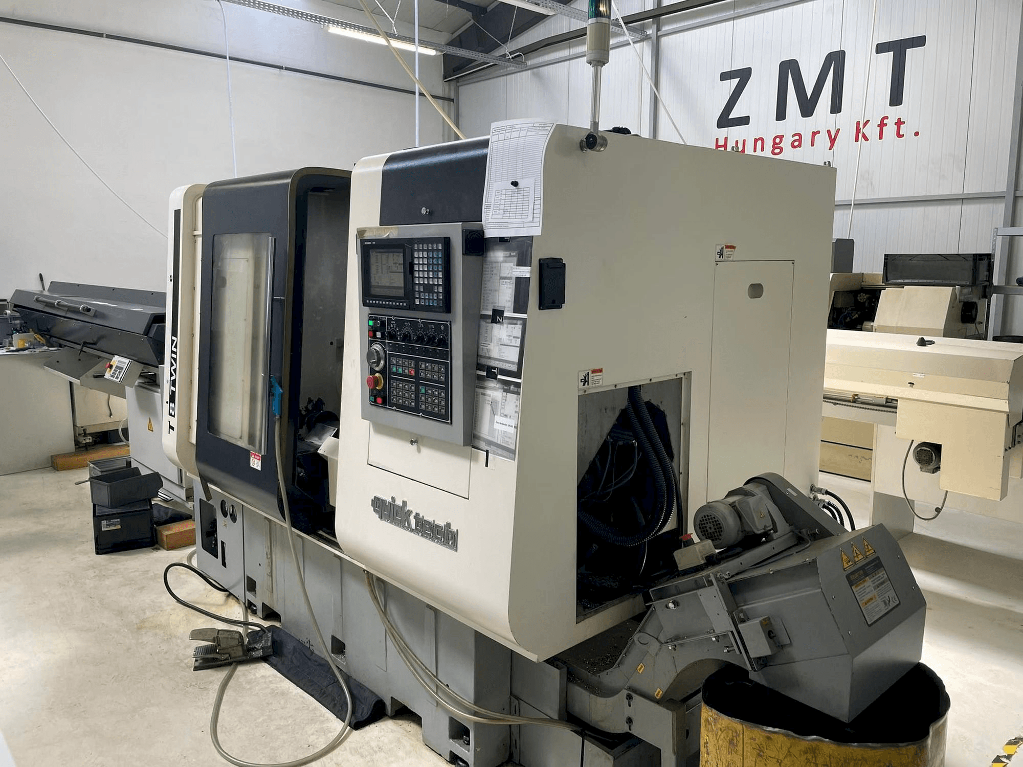 Koneen Quick-Tech T8 Twin etunäkymä