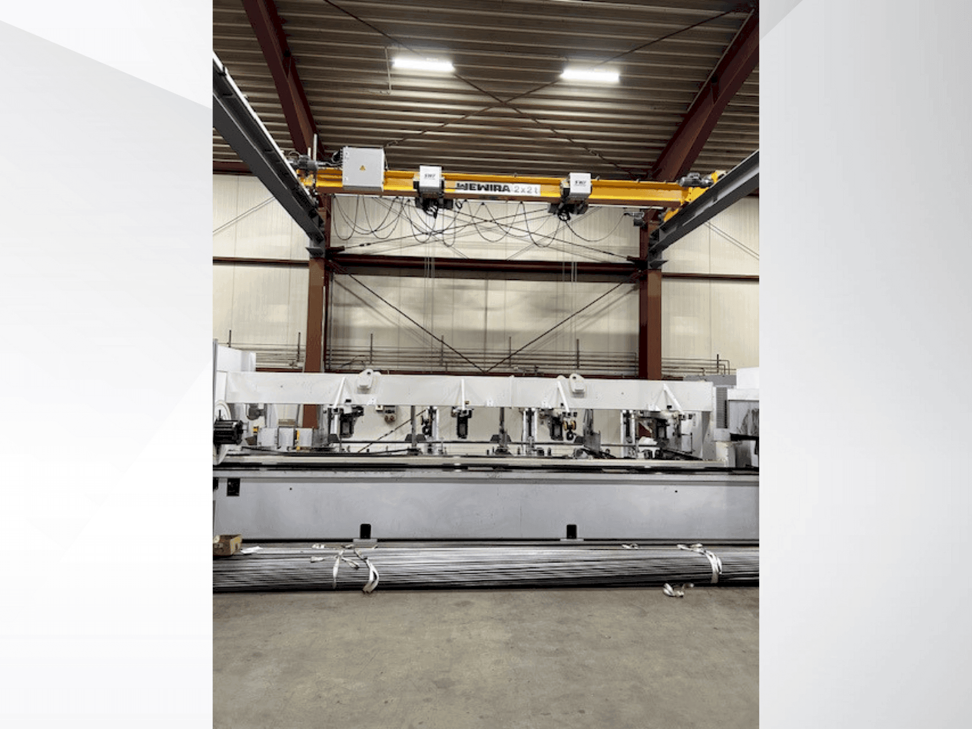 Koneen TRUMPF Tru Laser Tube 3000 Fiber etunäkymä