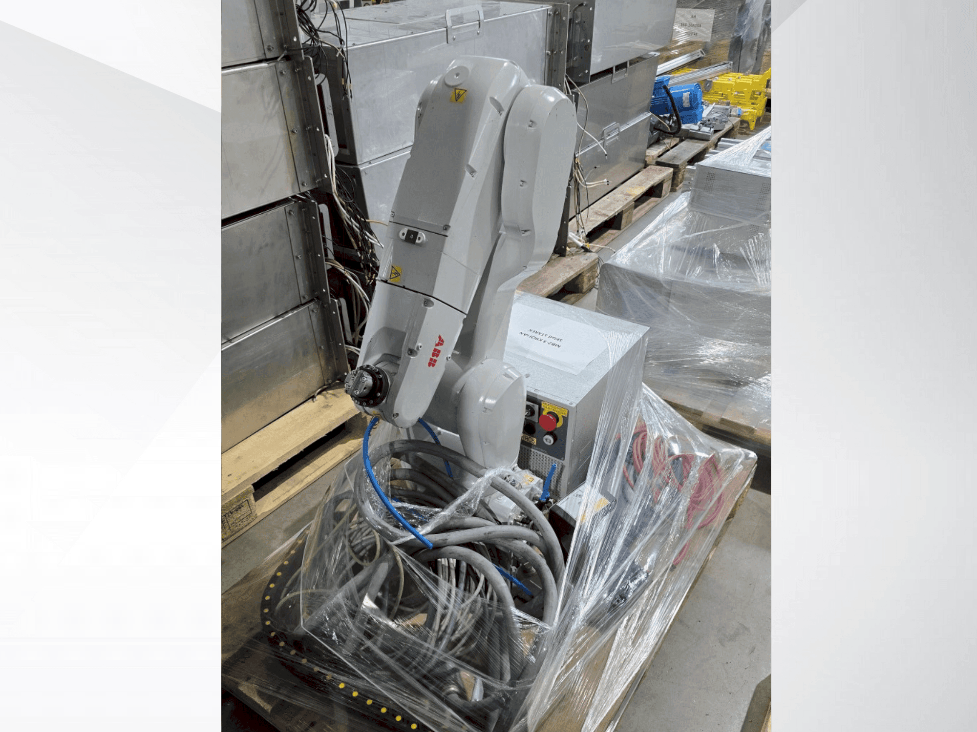 Koneen ABB IRB 1200-5/0.9 (2023) etunäkymä