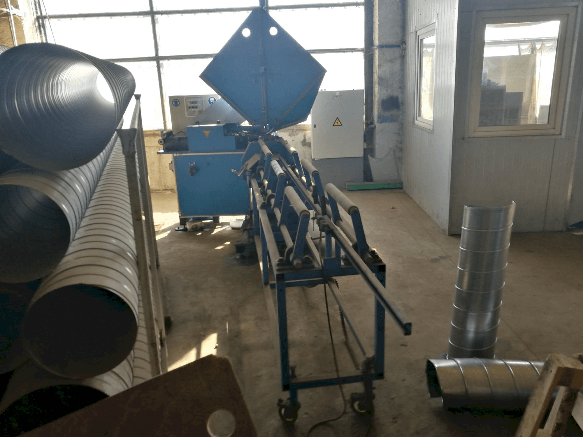 Koneen SPIRO ALPHA 6 etunäkymä