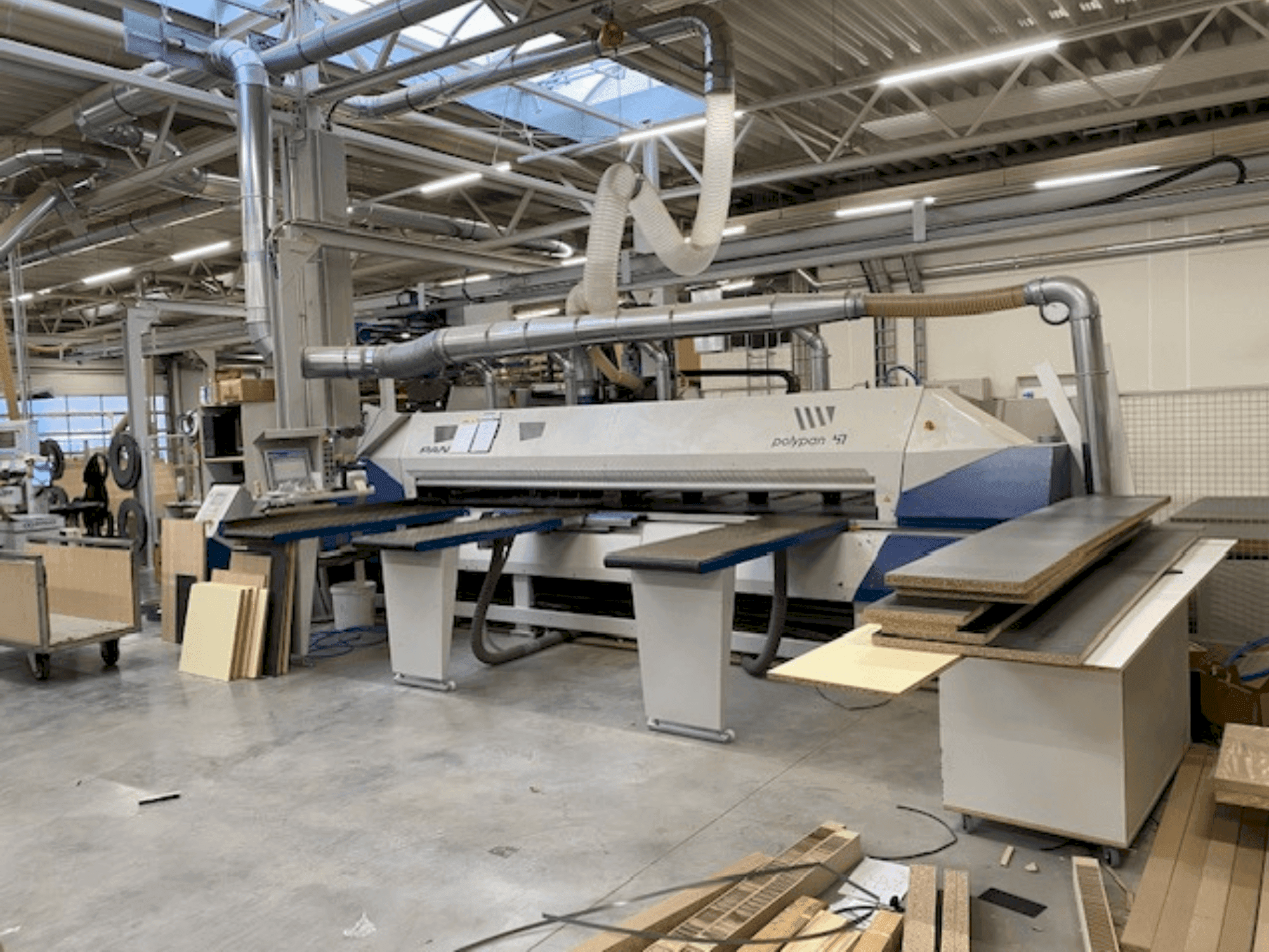 Koneen PANHANS POLYPAN 47 F etunäkymä