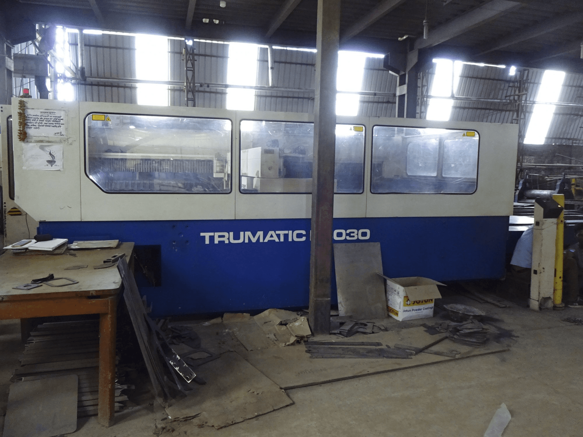 Koneen Trumpf etunäkymäTrumatic L3030