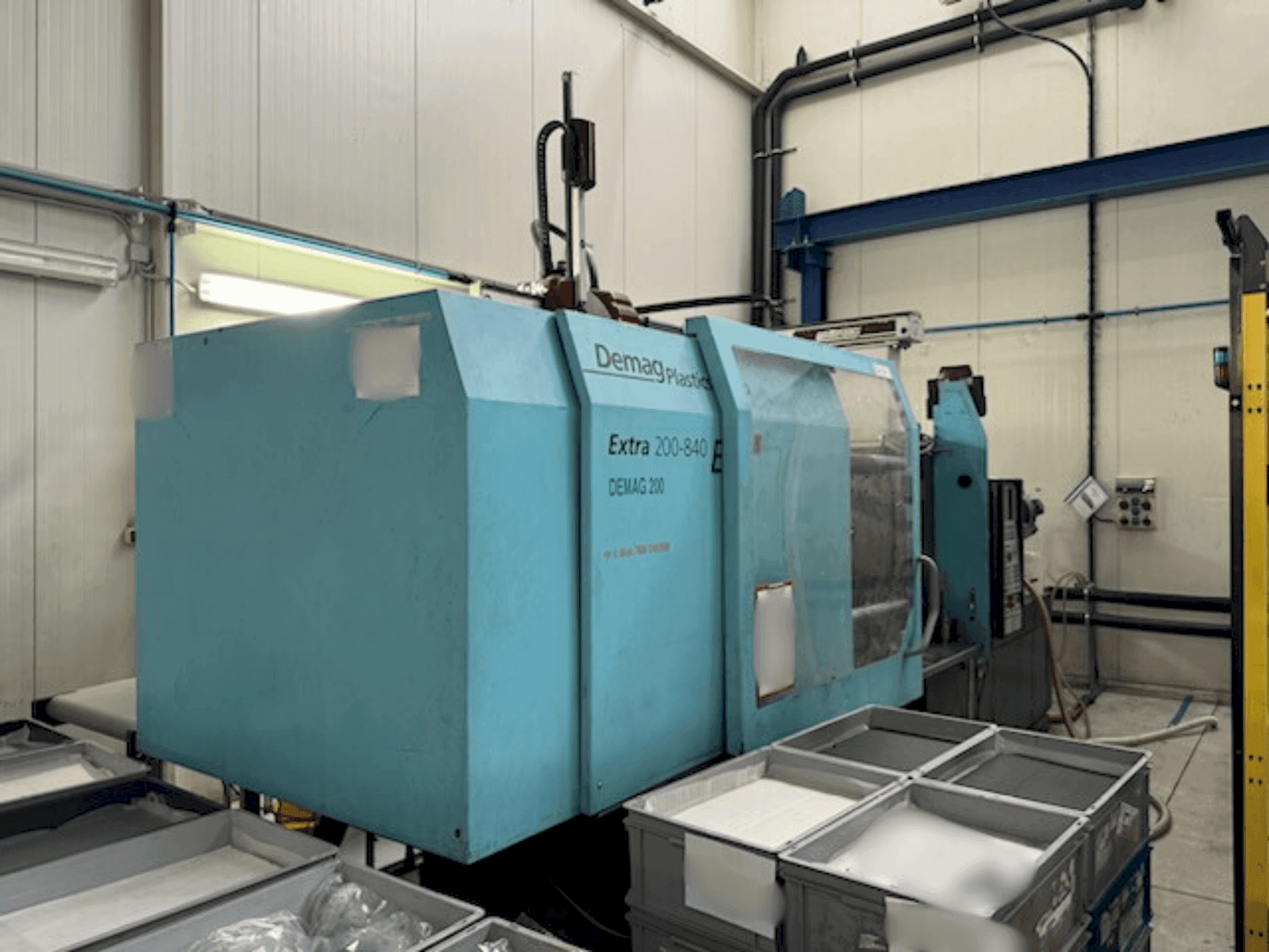 Koneen DEMAG Extra 200-840 etunäkymä