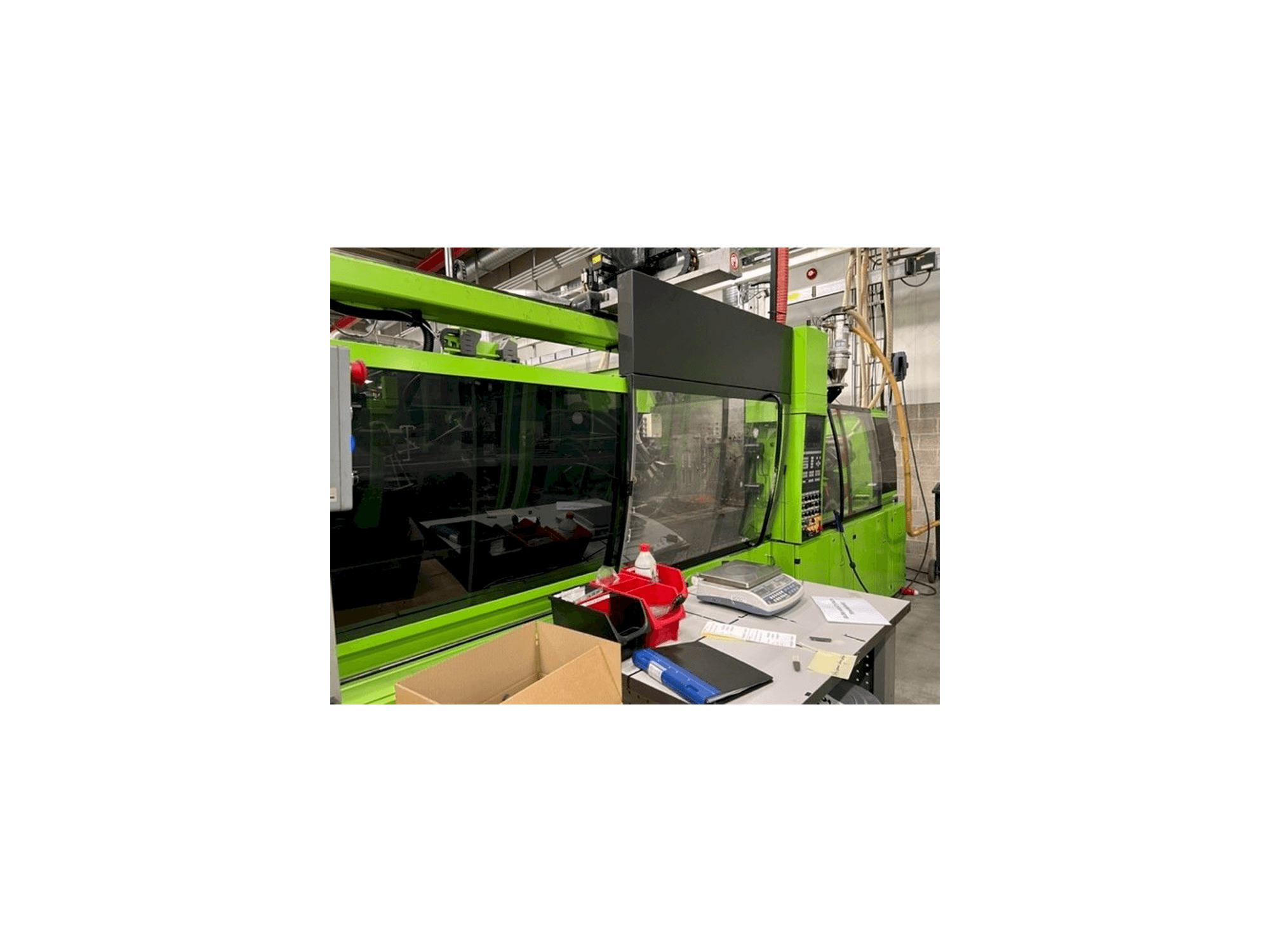 Koneen Engel ES 650H200W / 125 HL-2F etunäkymä