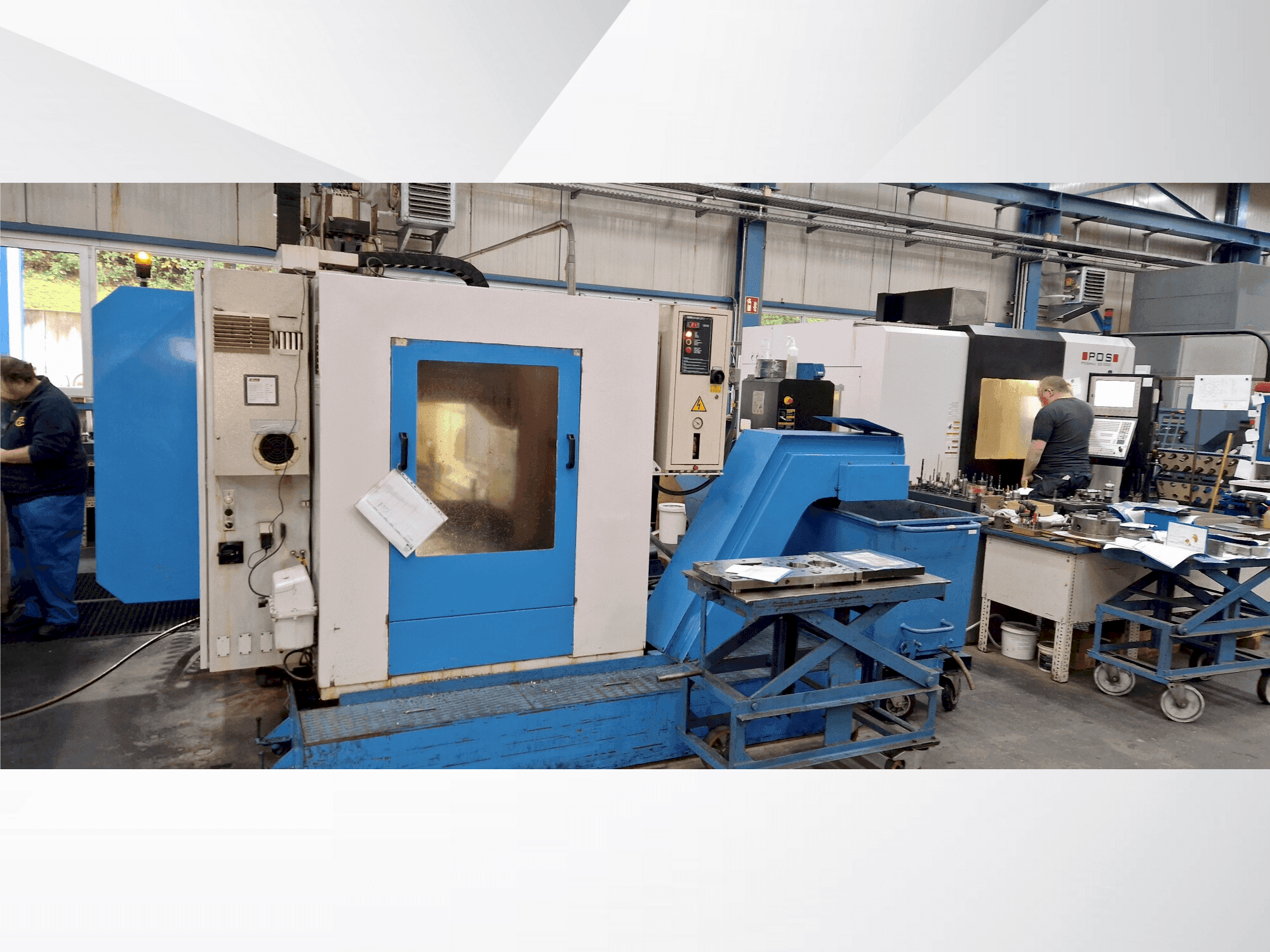 Koneen KONDIA HM-2010 etunäkymä