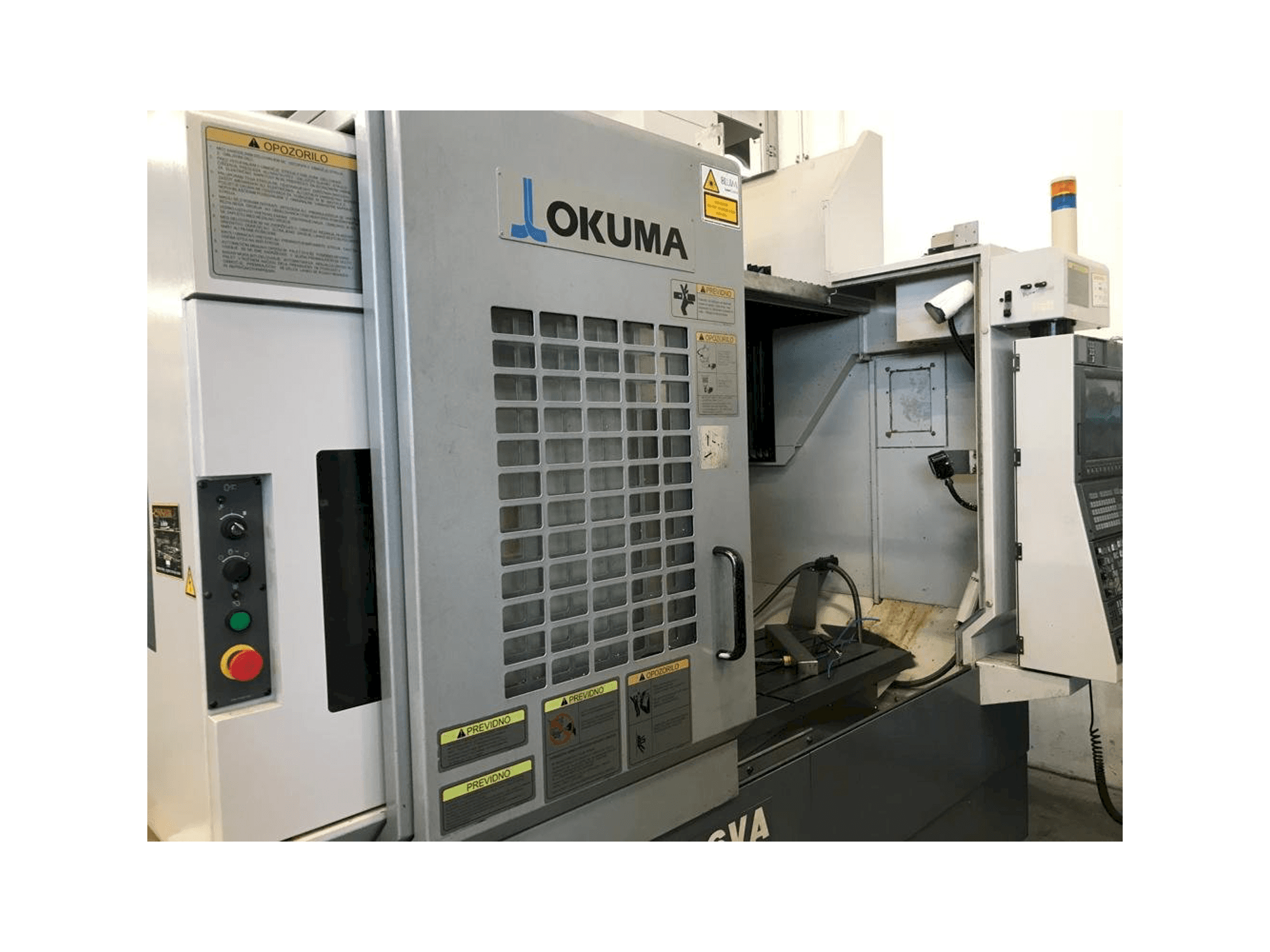 Koneen Okuma MB 56 VA etunäkymä