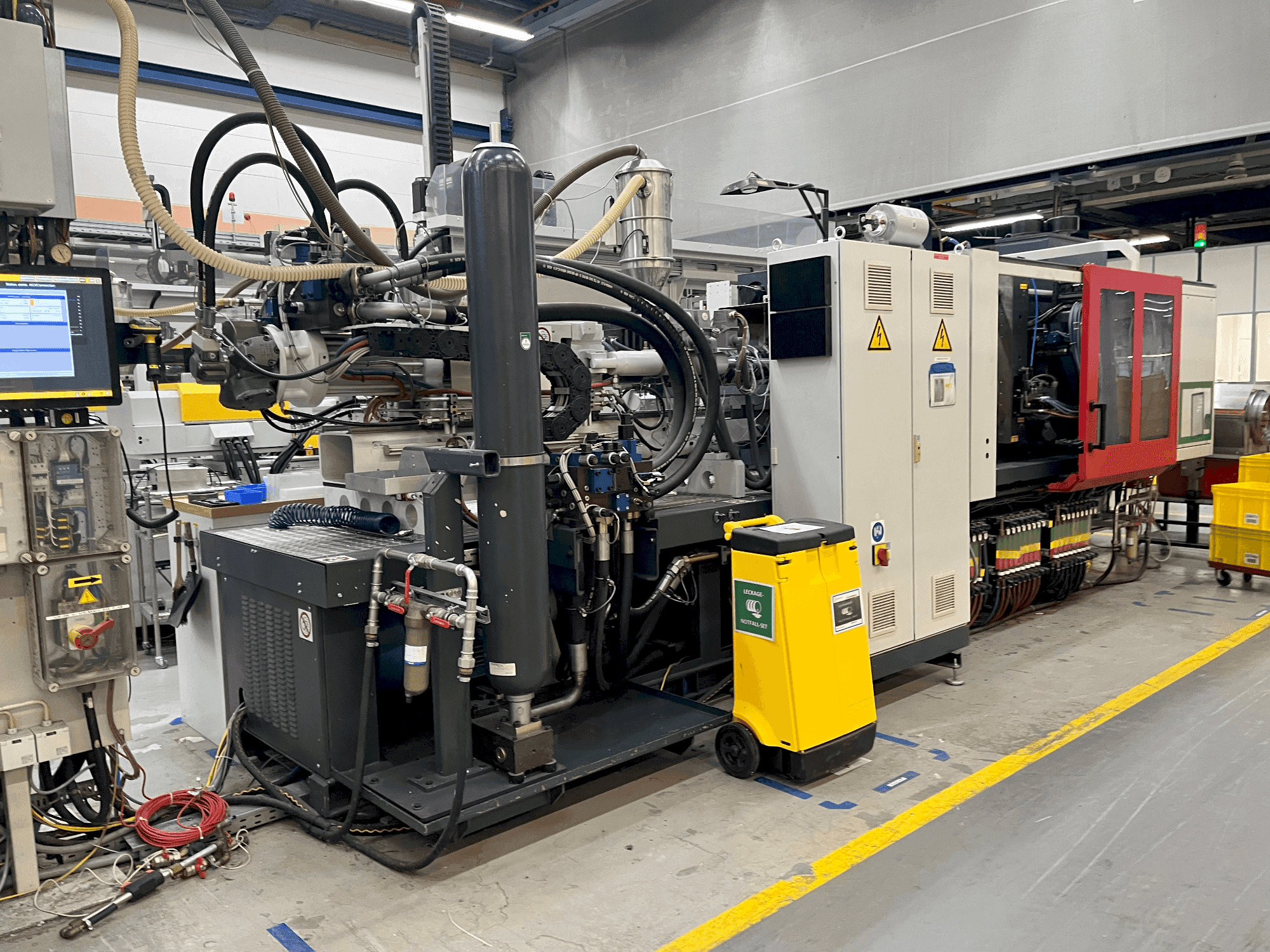 Koneen FERROMATIK K-TEC 200 S etunäkymä