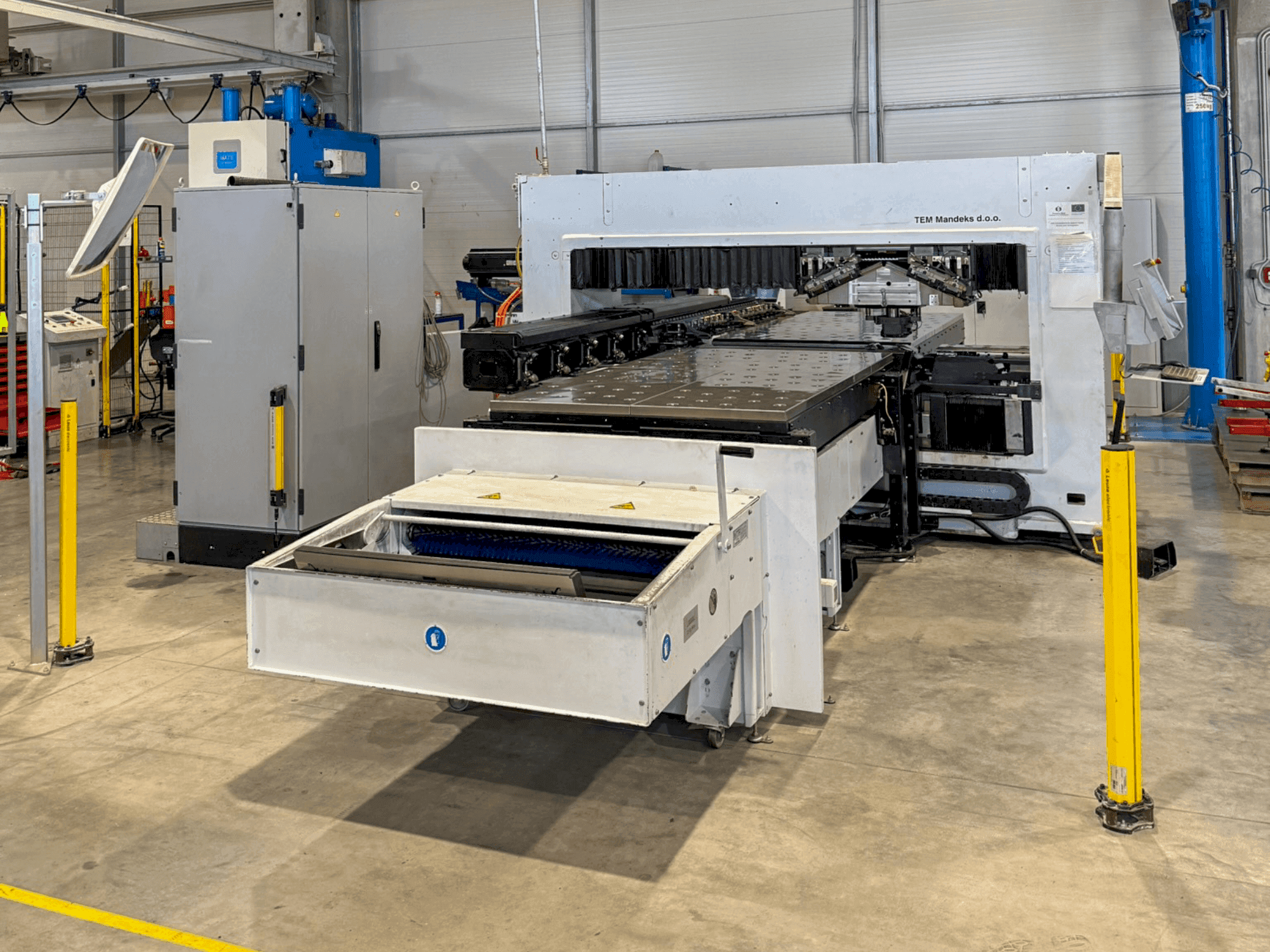 Koneen TRUMPF TruPunch 1000 (S19) etunäkymä