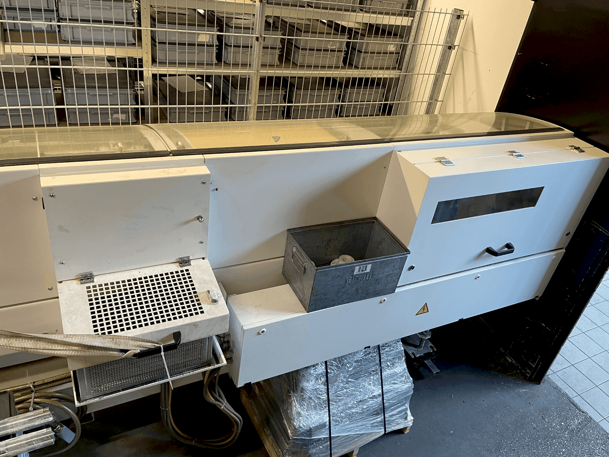 Koneen BREUNING PROFImat 80.8*270/8 etunäkymä