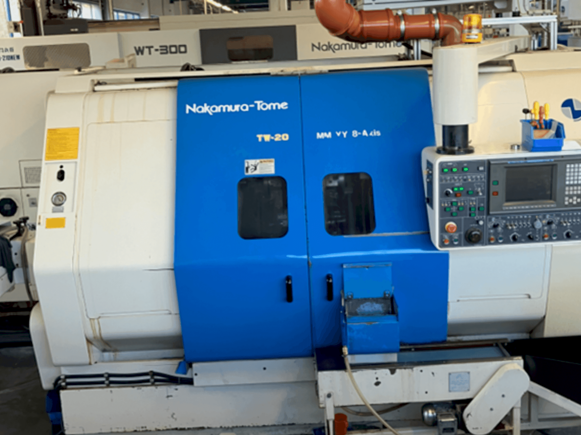 Koneen NAKAMURA-TOME TW-20 etunäkymä
