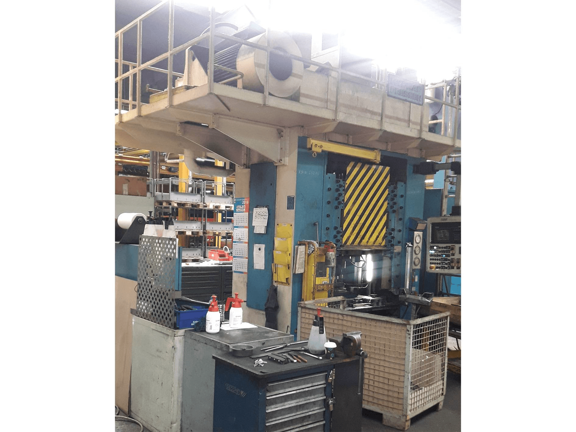 Koneen HYDRAP HPDZB 250 etunäkymä