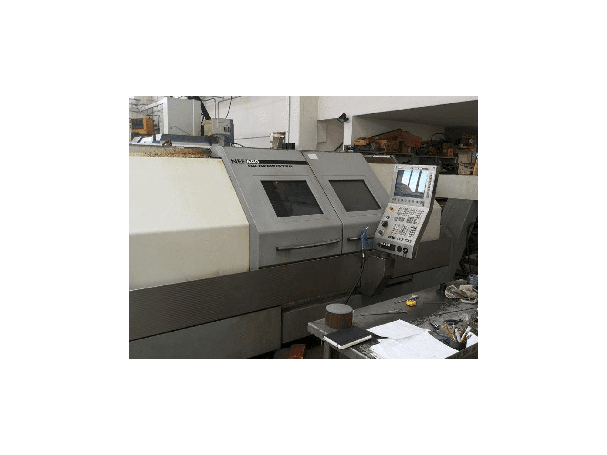 Koneen Gildemeister NEF 600 etunäkymä