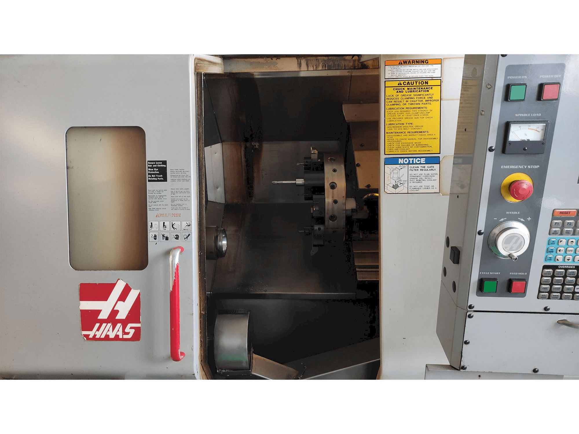 Koneen HAAS SL-20HE etunäkymä