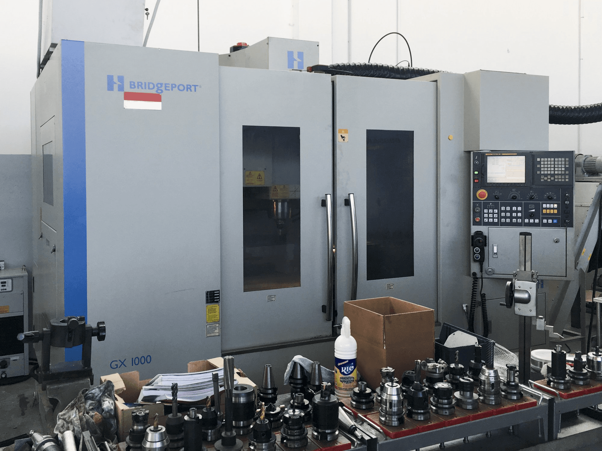 Koneen 1 Bridgeport etunäkymäGX 1000