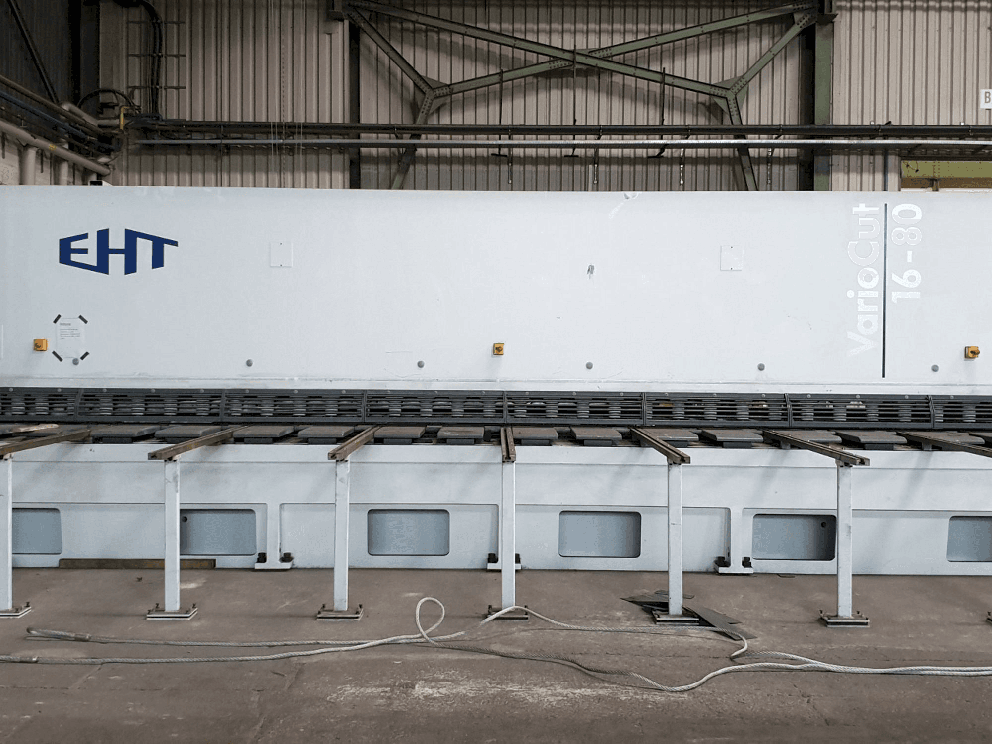 Koneen EHT VarioCut 16-80 etunäkymä