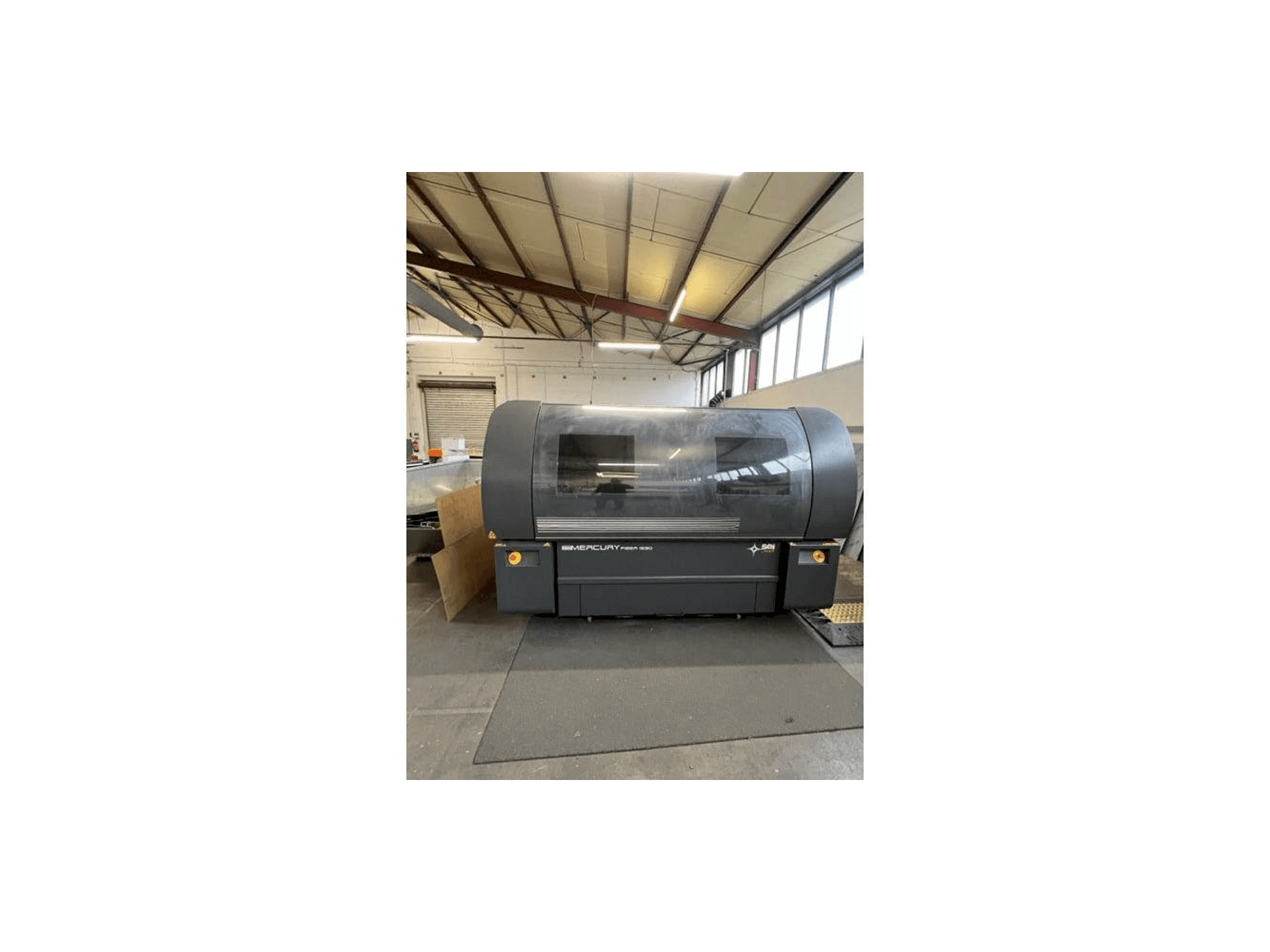 Koneen SEI Laser Mercury 1560 etunäkymä