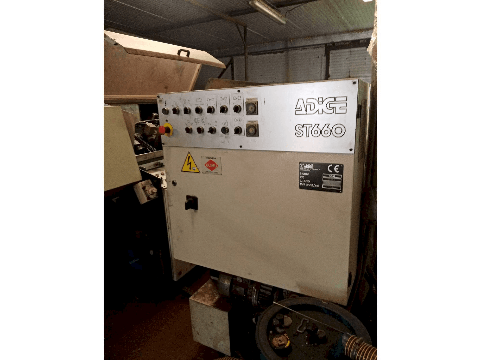 Koneen ADIGE TT640 ST660 etunäkymä