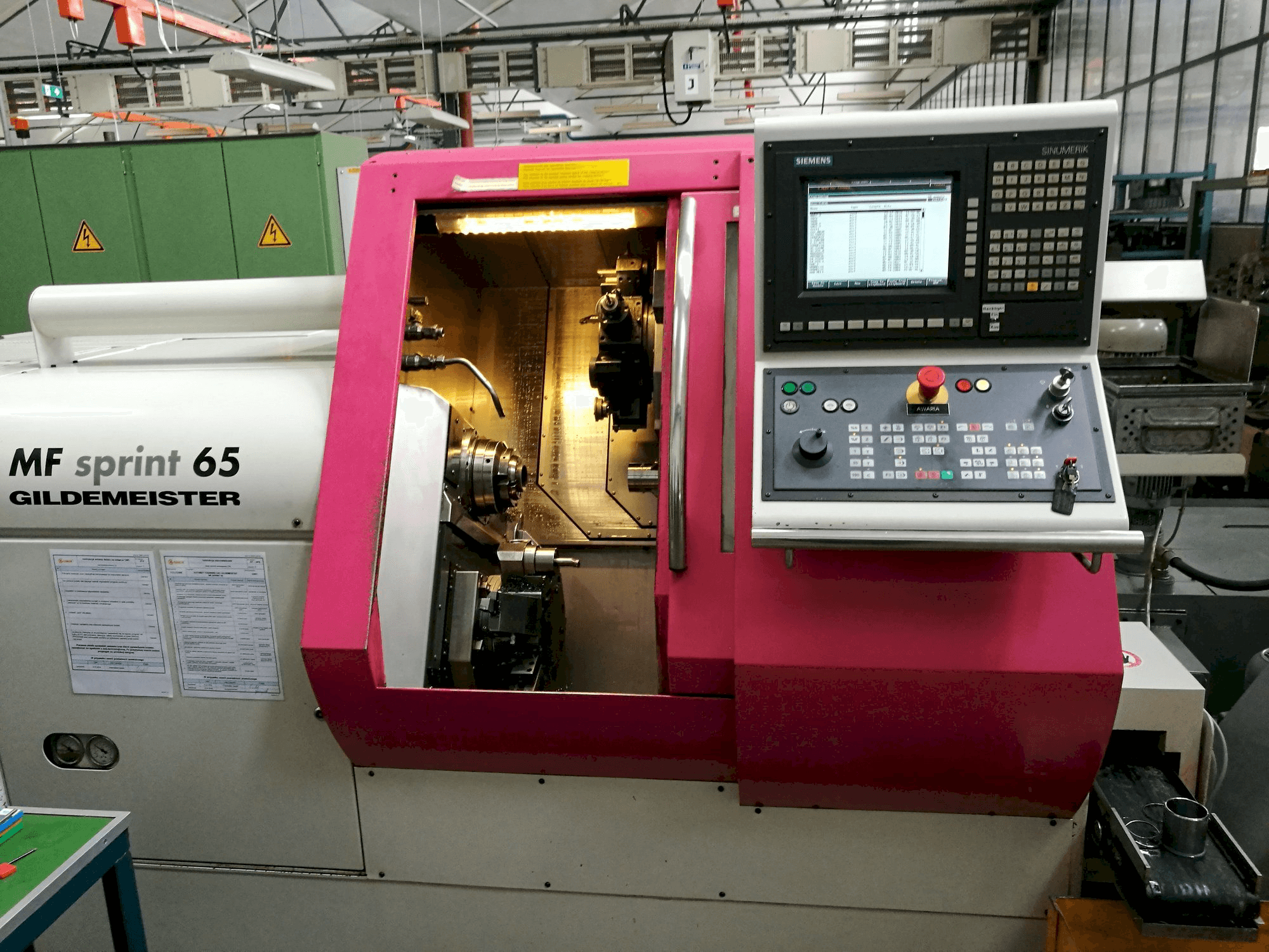 Koneen Gildemeister MF Sprint 65 etunäkymä