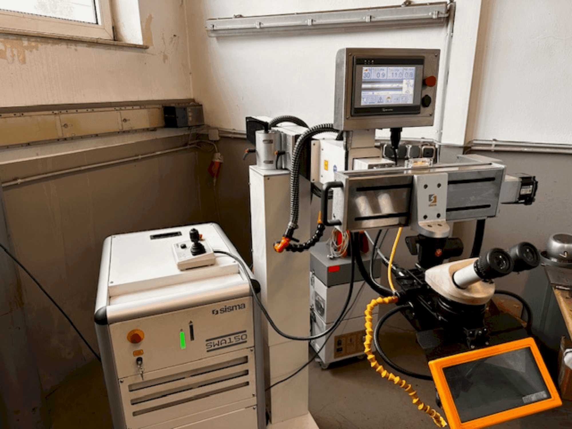 Koneen Sisma SWA 150 etunäkymä